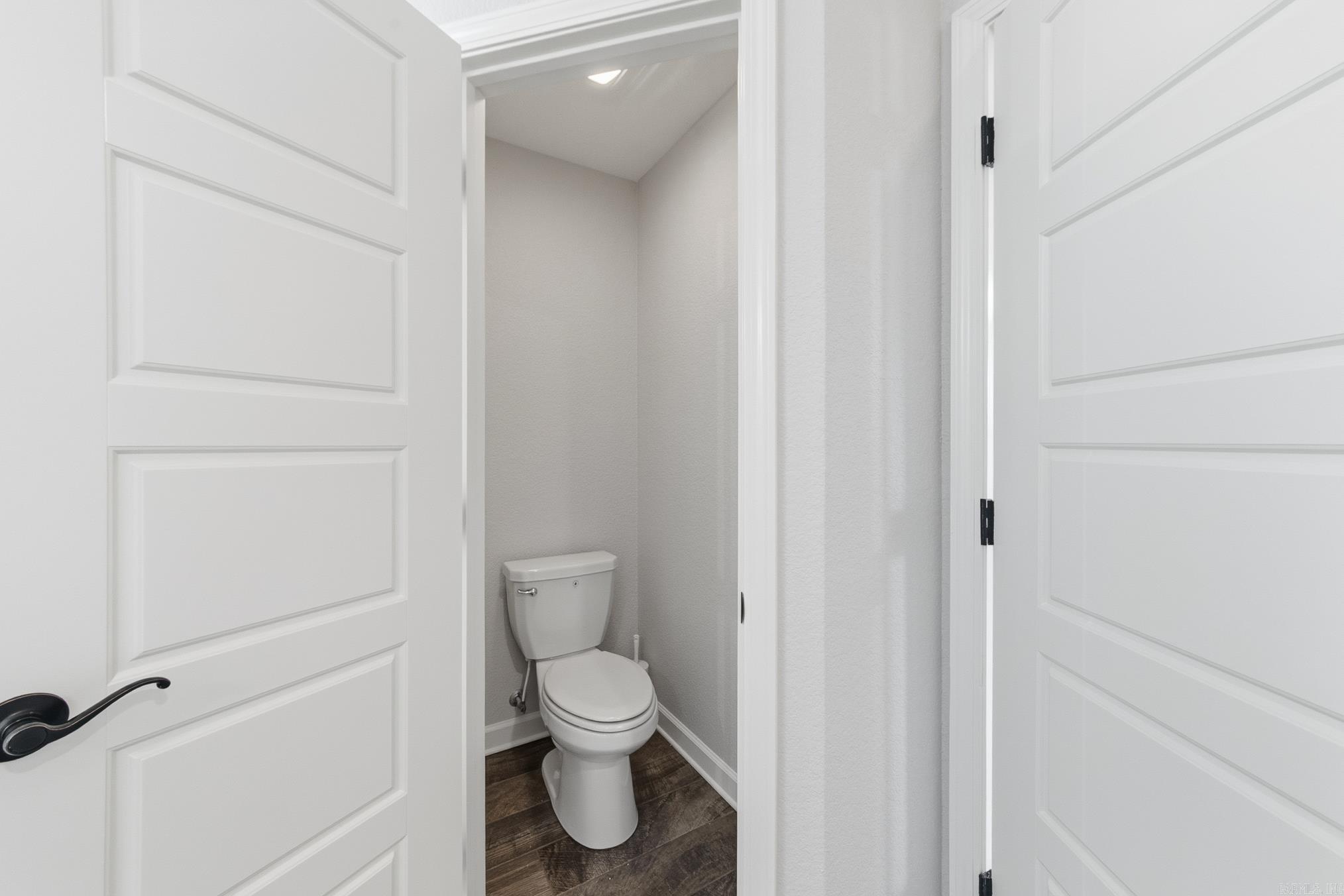 201 Creek View  Austin, AR