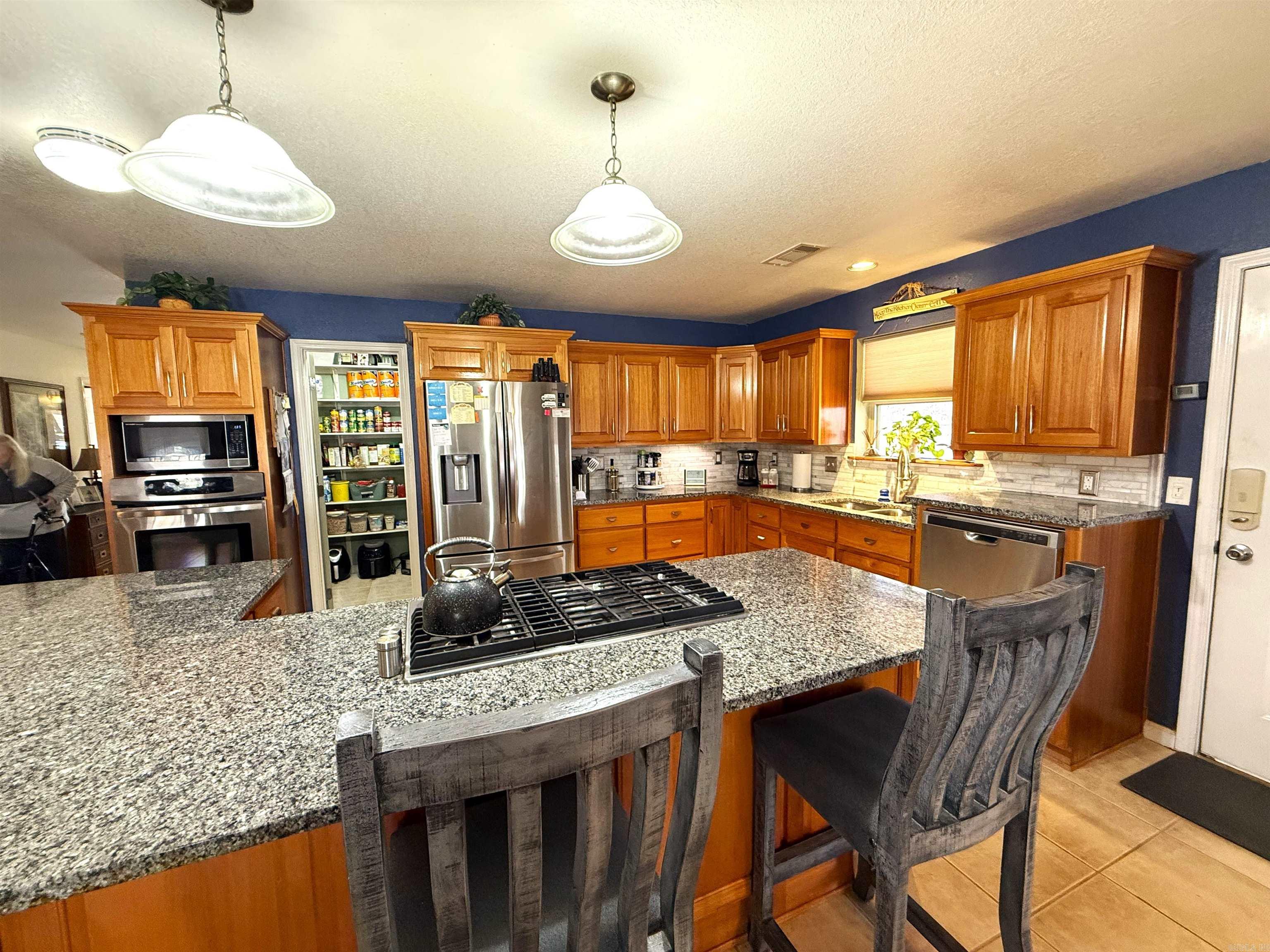 2290 Greers Ferry  Drasco, AR