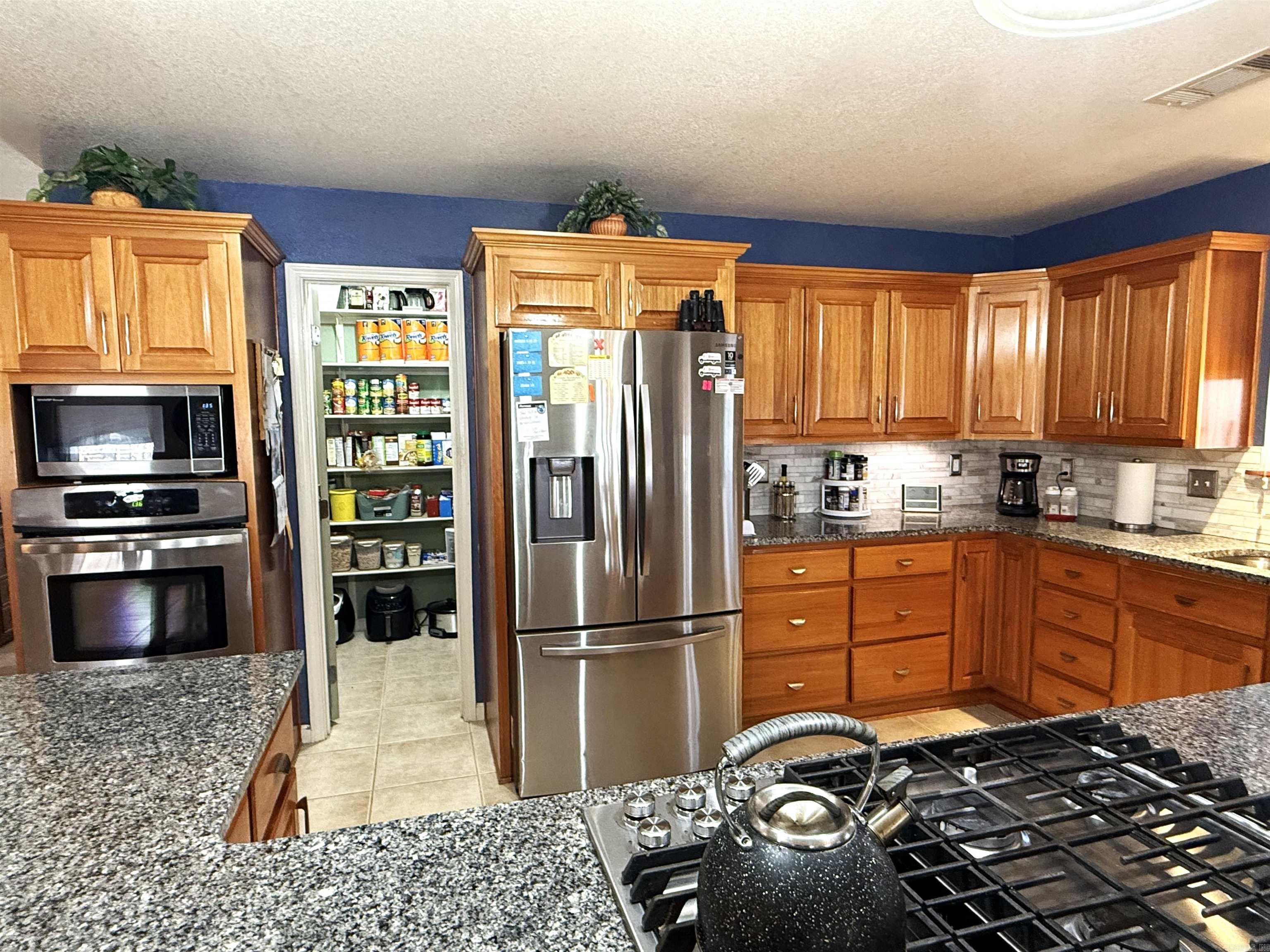 2290 Greers Ferry  Drasco, AR