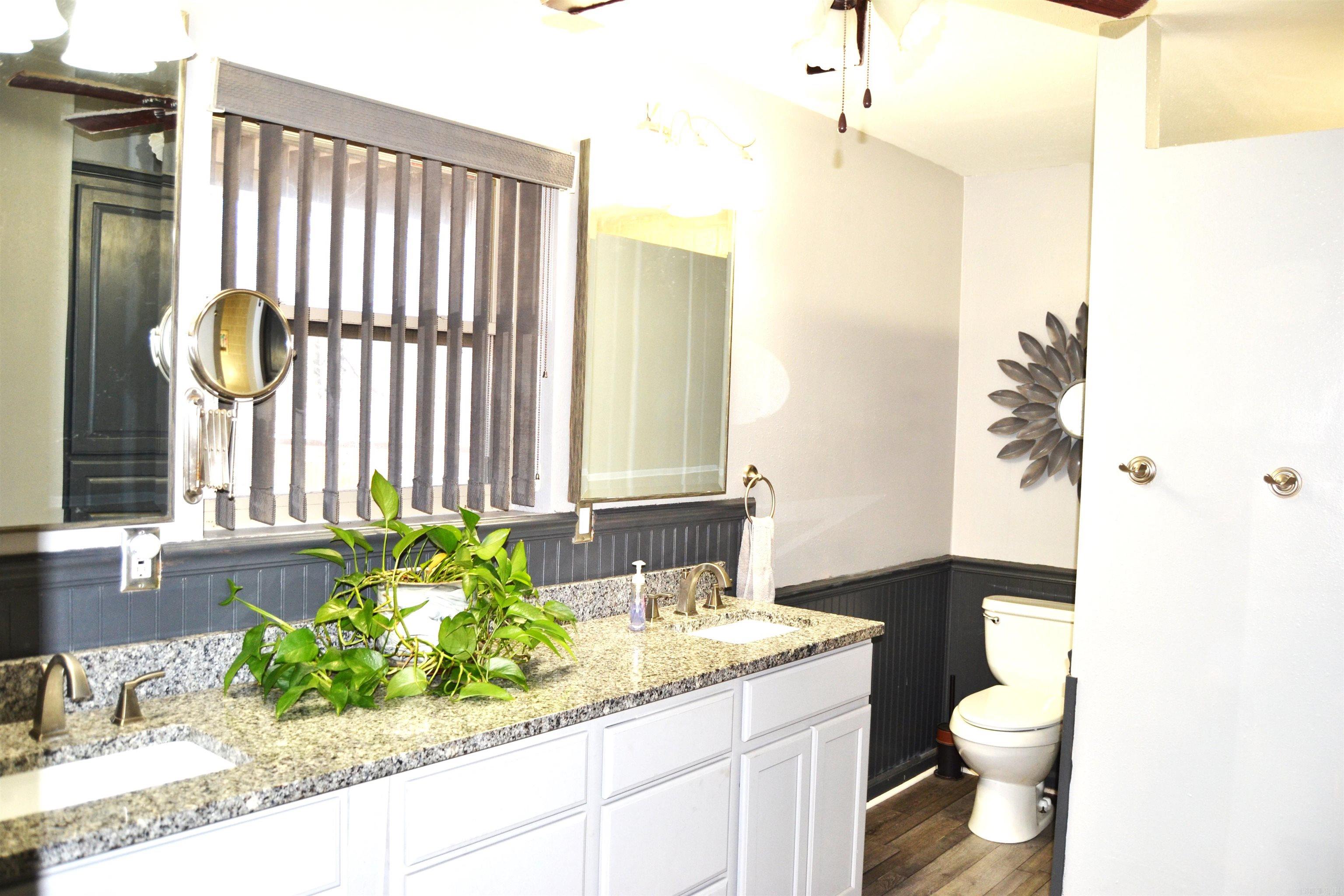 2290 Greers Ferry  Drasco, AR