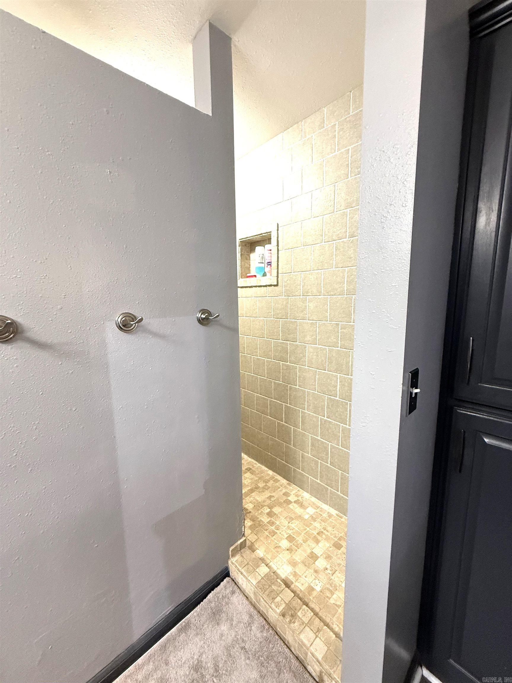 2290 Greers Ferry  Drasco, AR