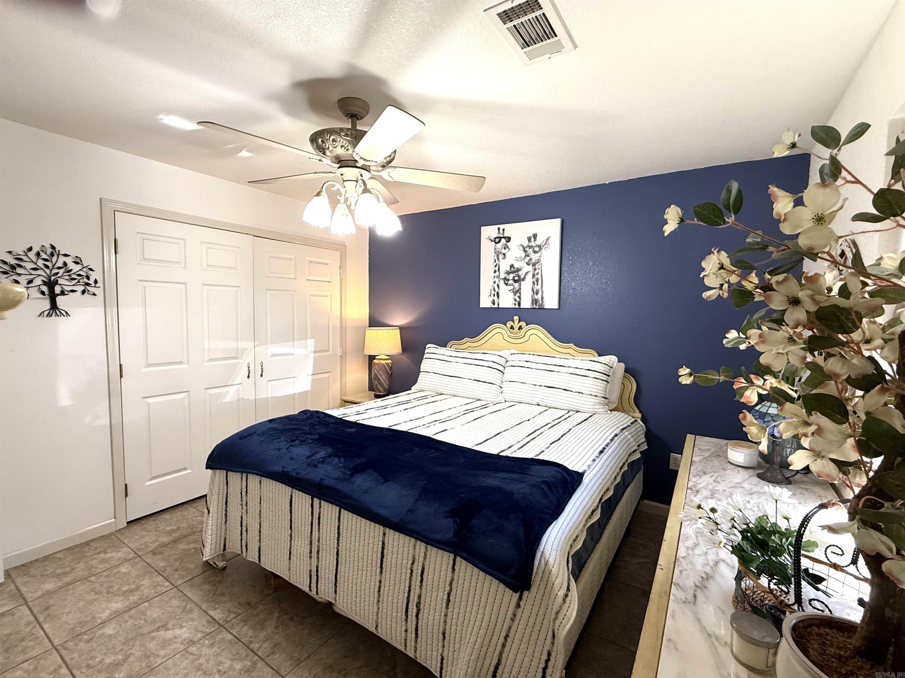 2290 Greers Ferry  Drasco, AR