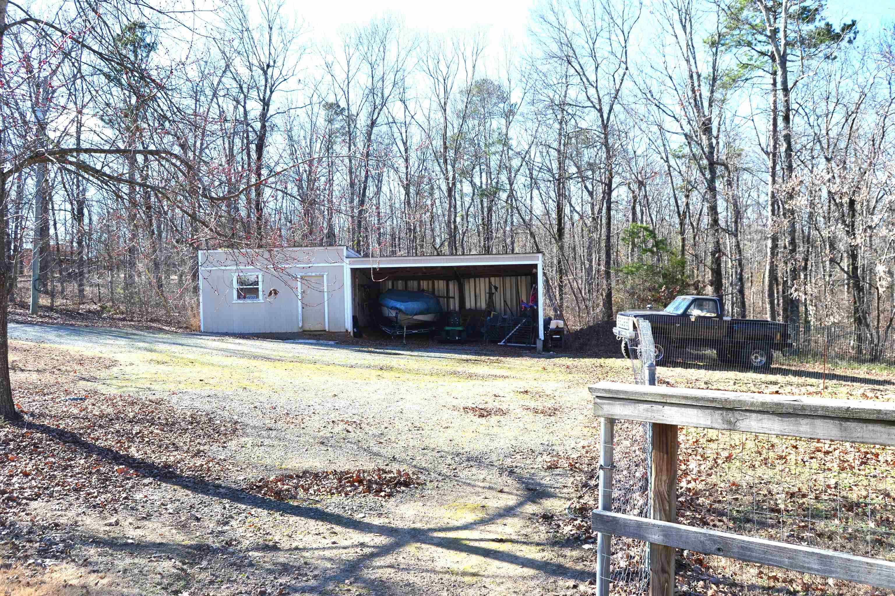 2290 Greers Ferry  Drasco, AR