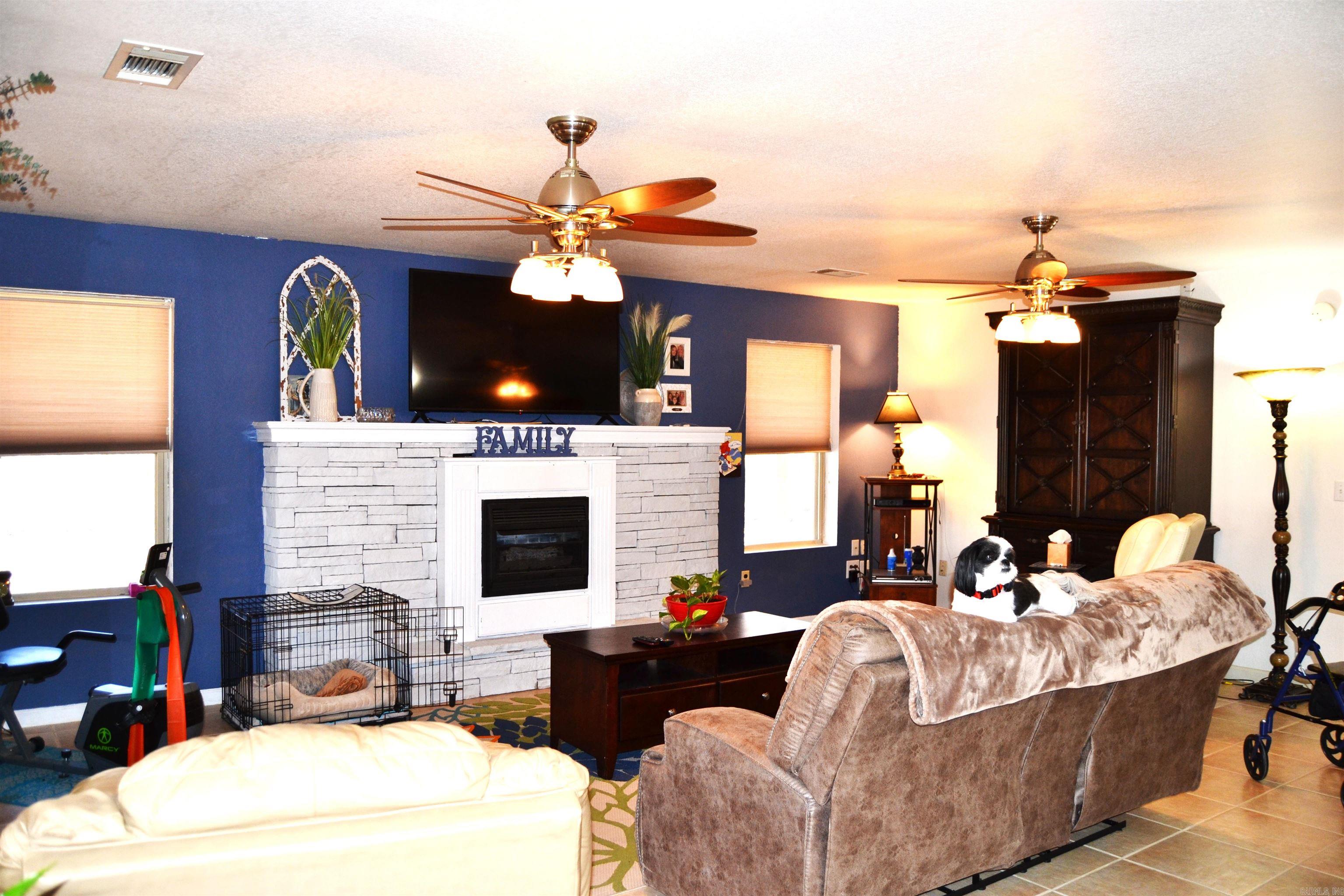 2290 Greers Ferry  Drasco, AR