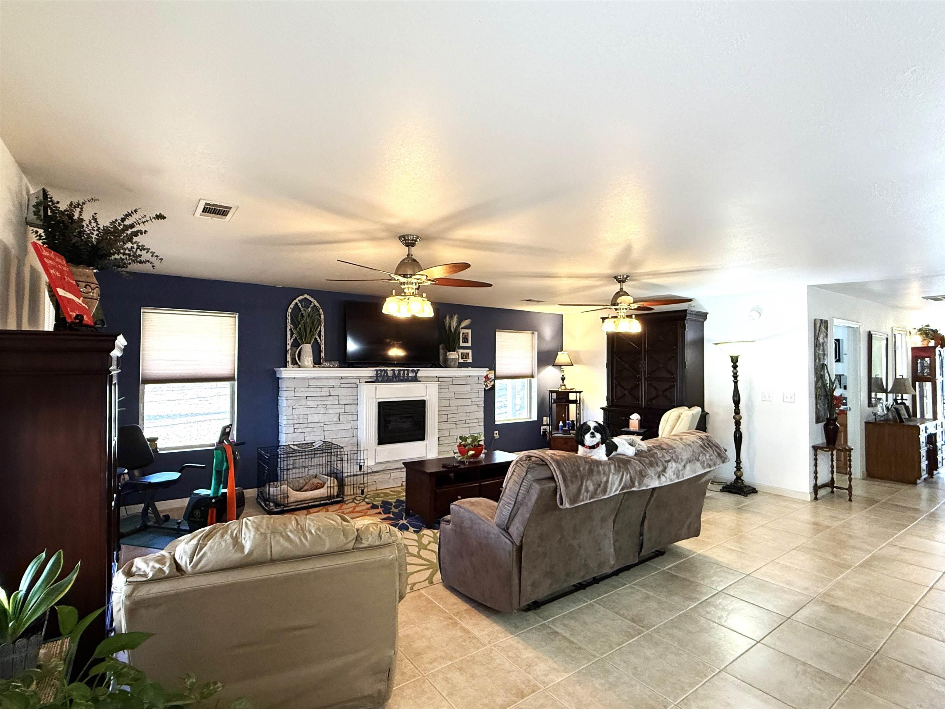 2290 Greers Ferry  Drasco, AR