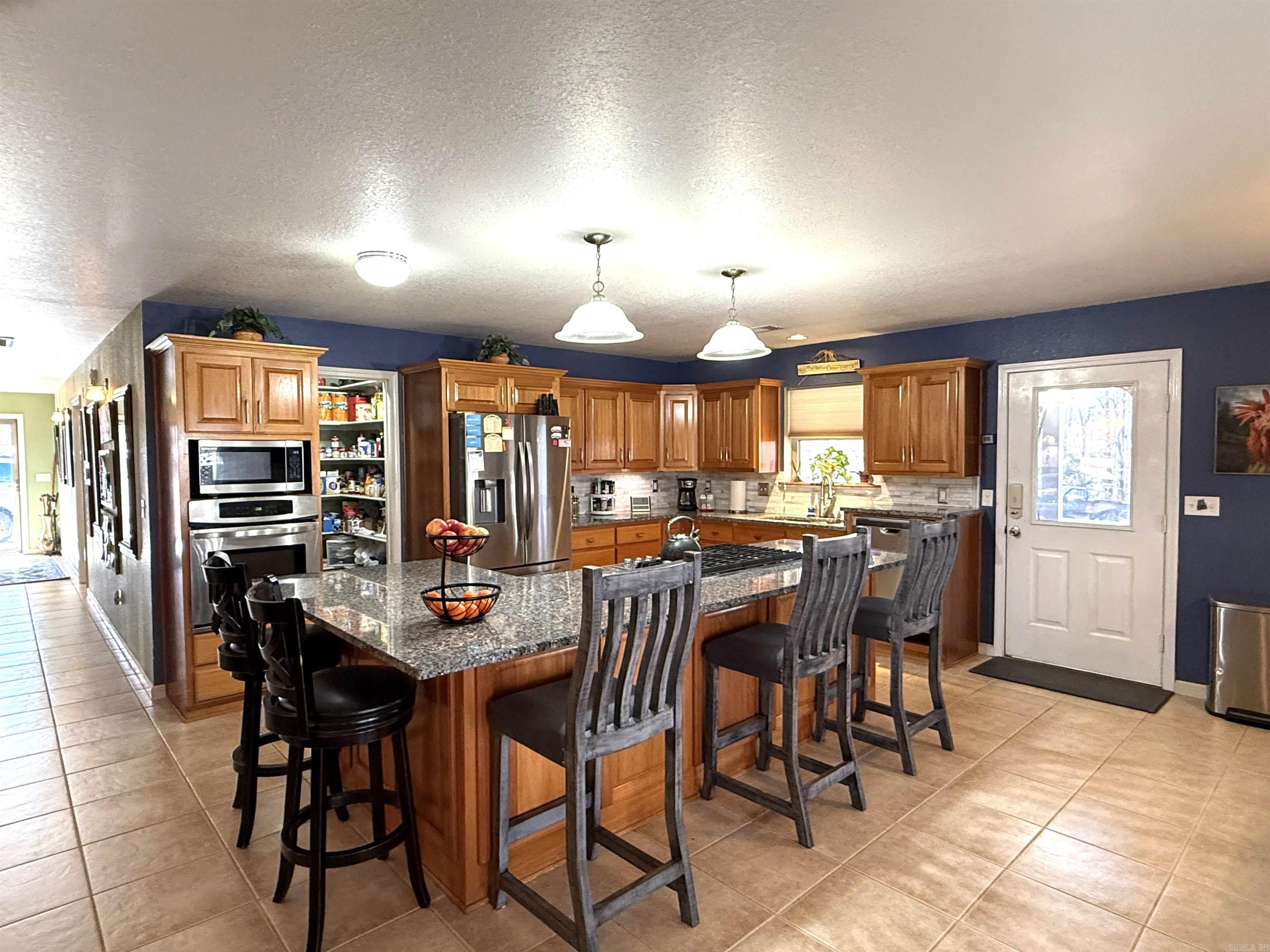 2290 Greers Ferry  Drasco, AR