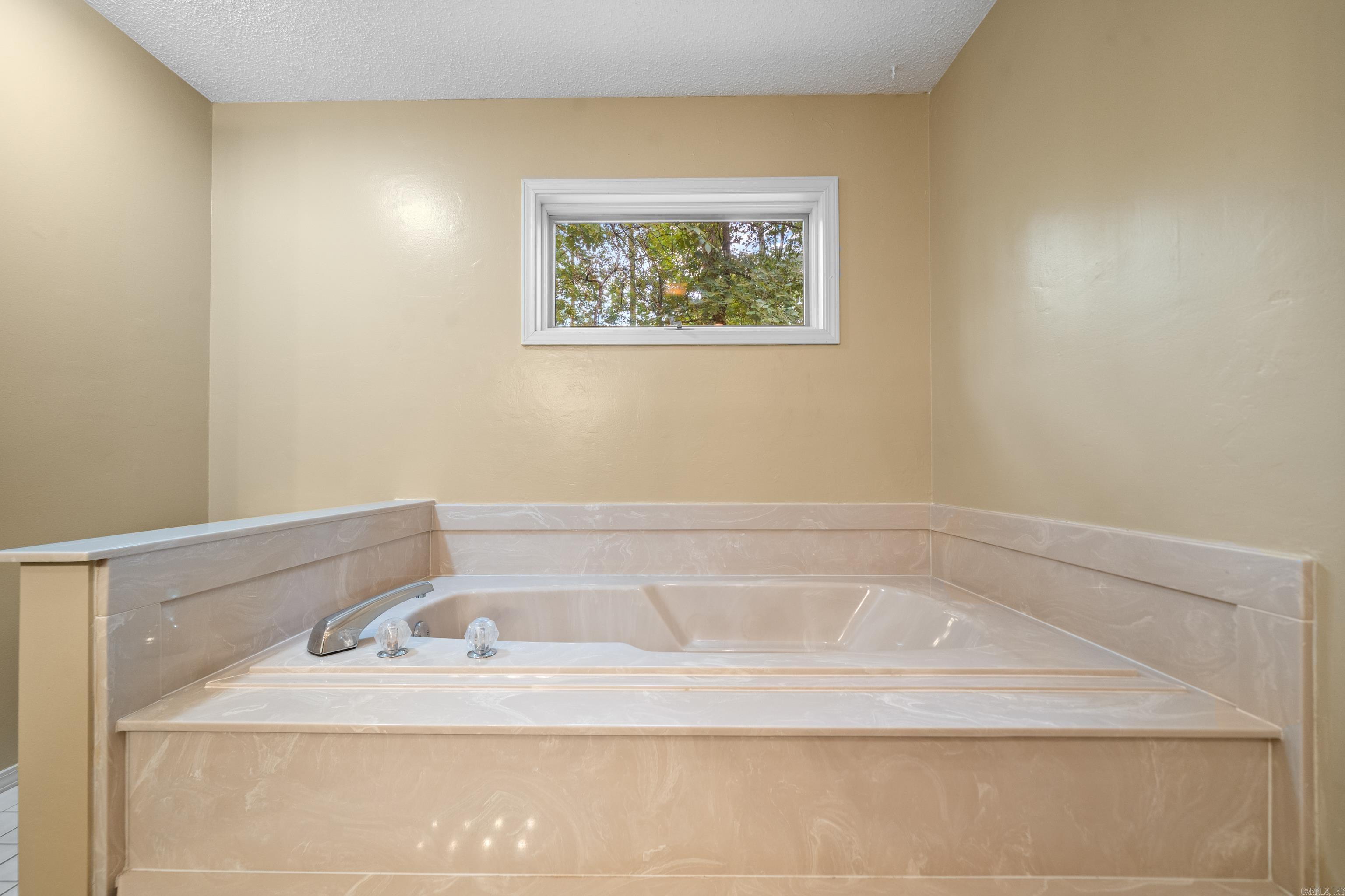 50 San Pablo Way Hot Springs Village, AR 71909