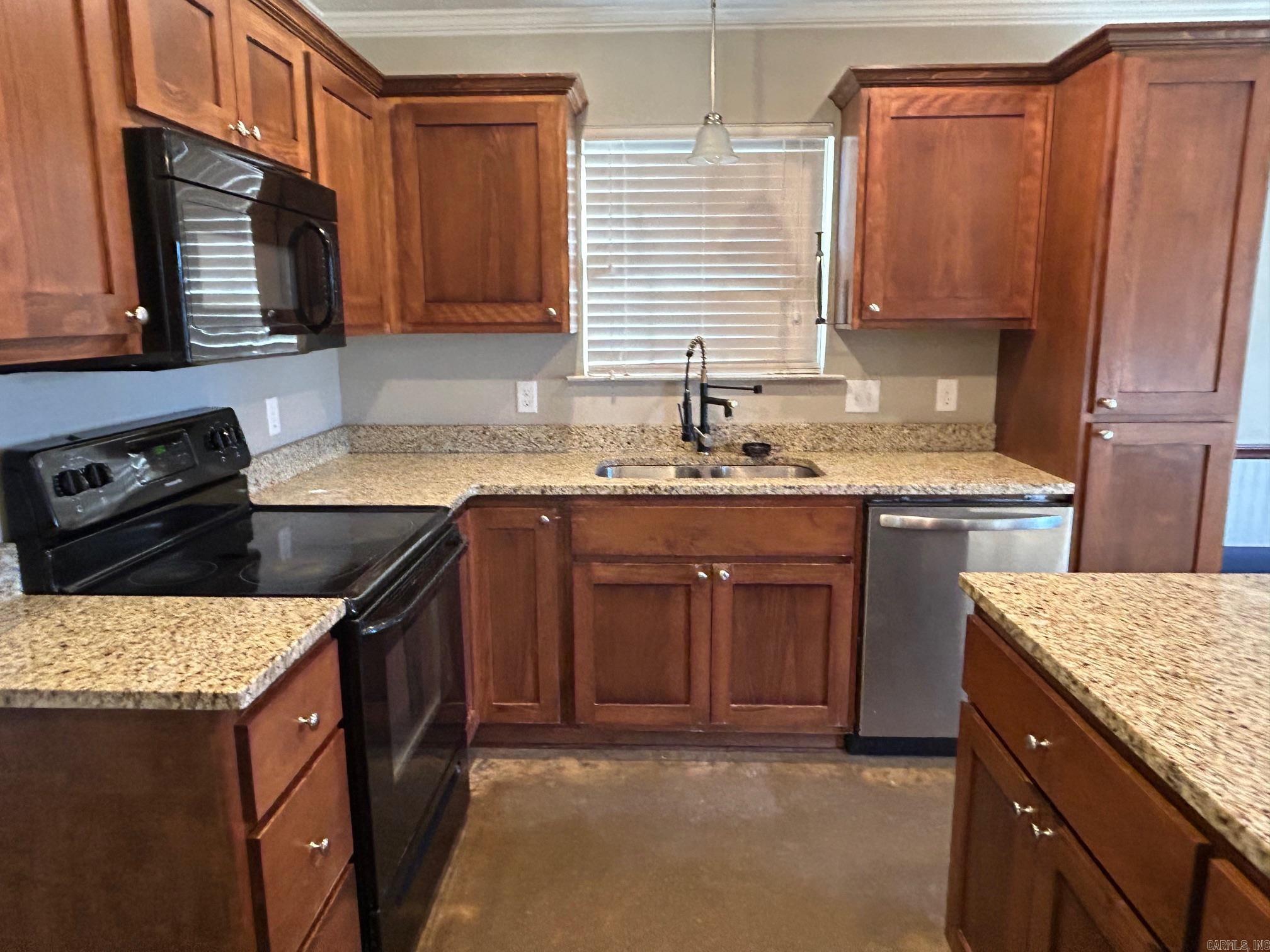 20 Golden Leaf  Greenbrier, AR