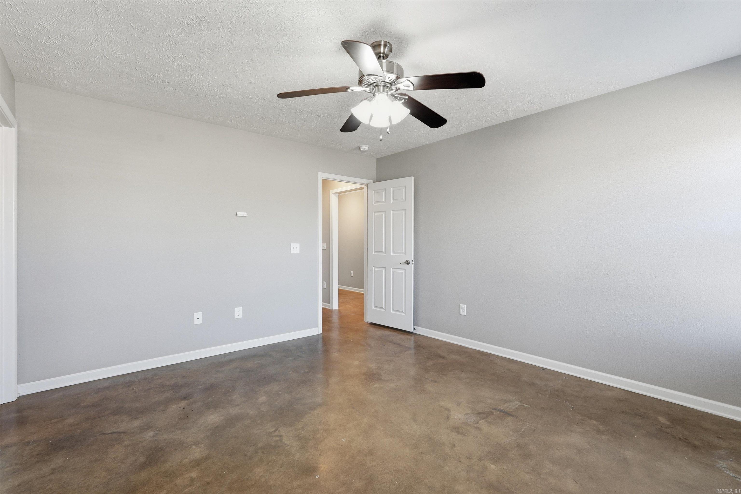 20 Golden Leaf Greenbrier, AR 72058