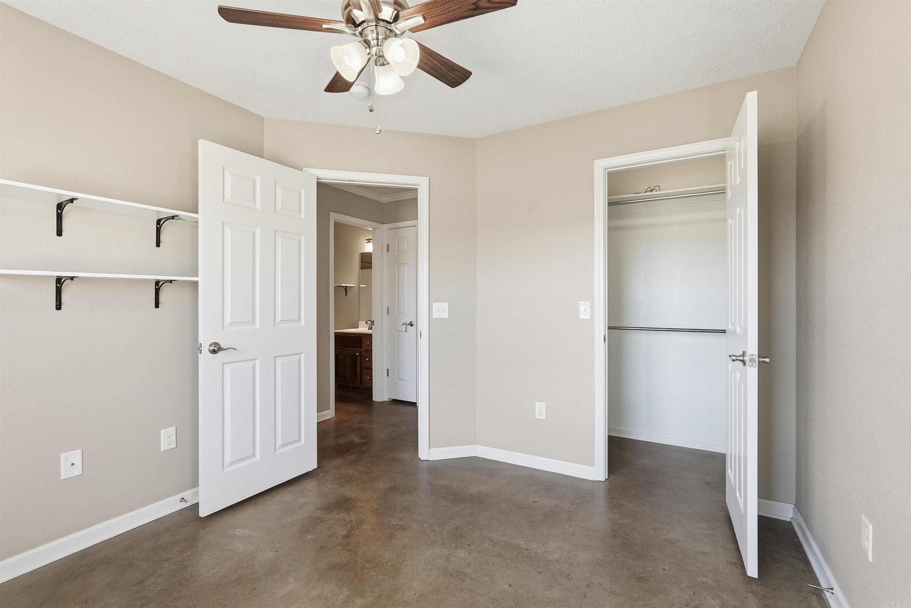 20 Golden Leaf Greenbrier, AR 72058