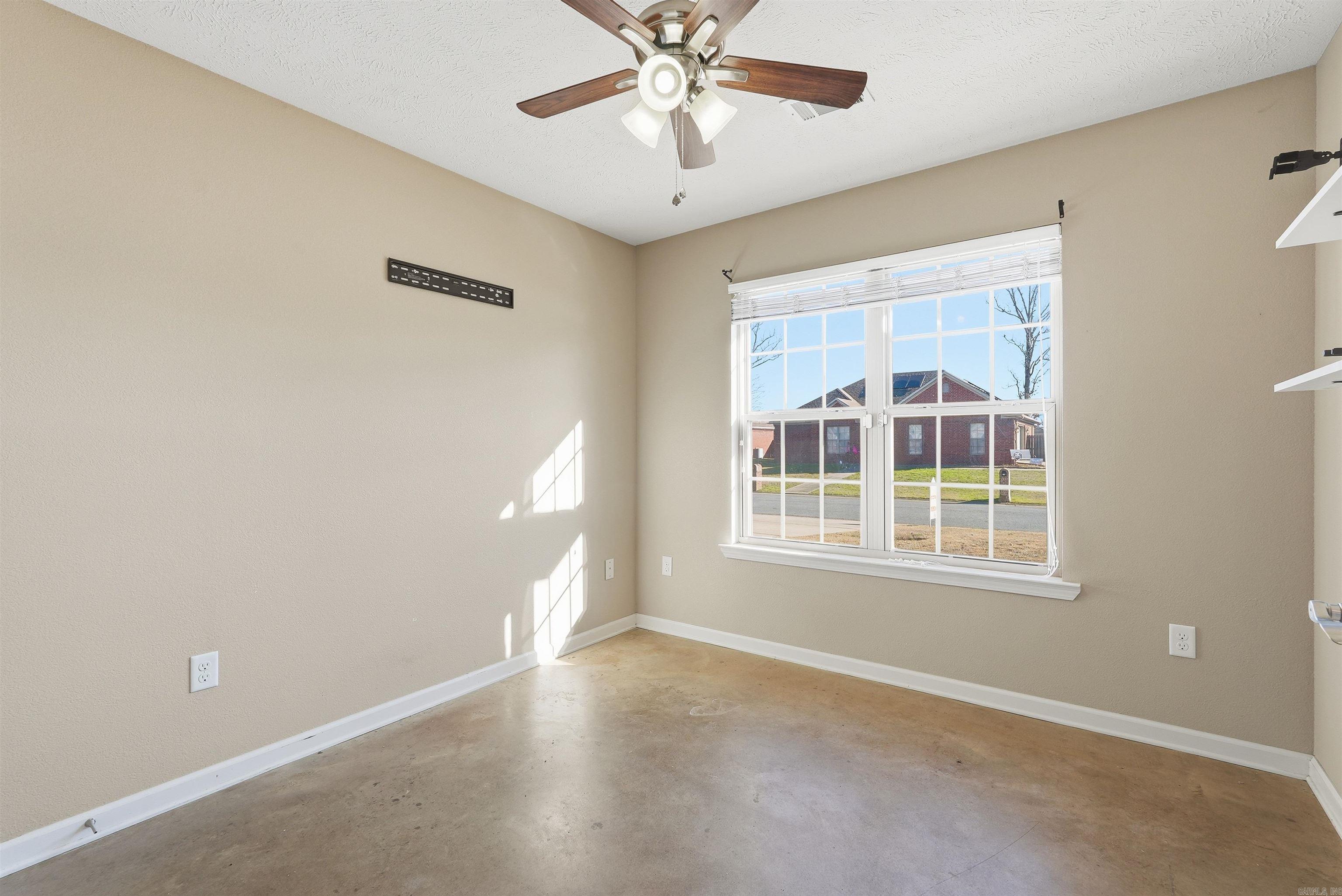 20 Golden Leaf Greenbrier, AR 72058