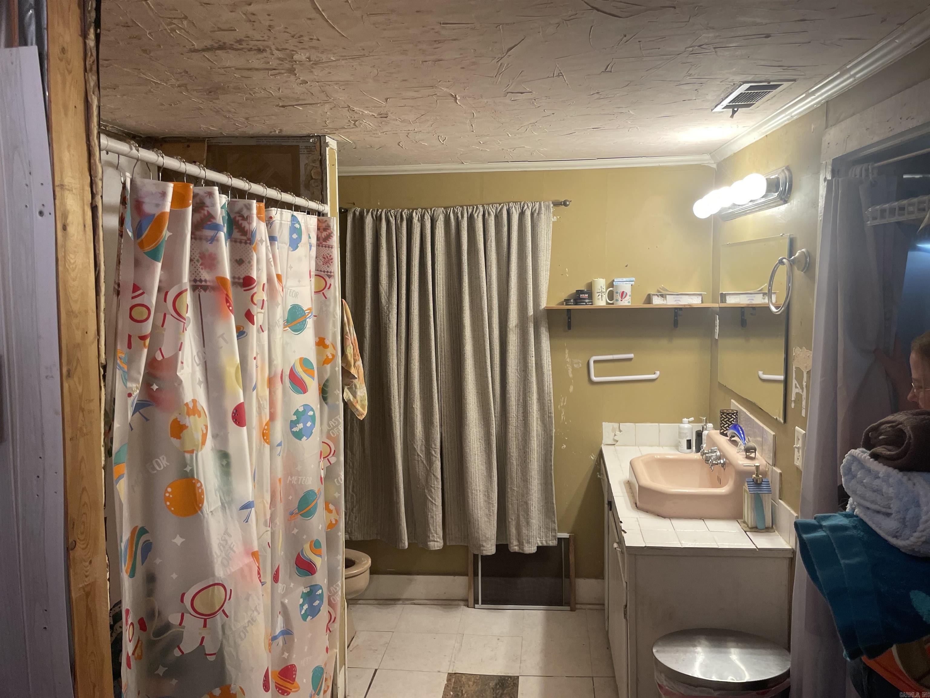 110 Locust 114 Locust St Quitman, AR