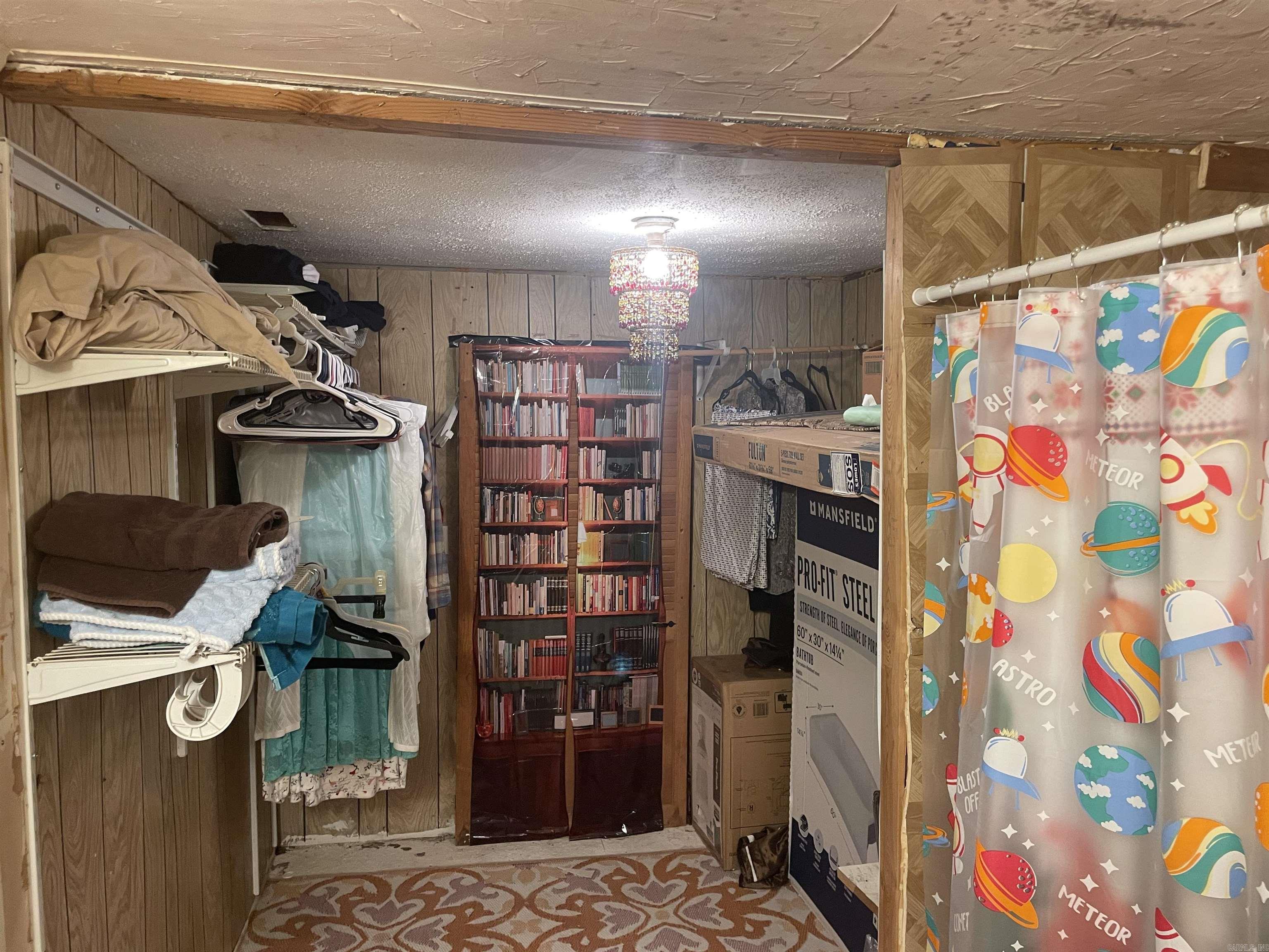 110 Locust 114 Locust St Quitman, AR