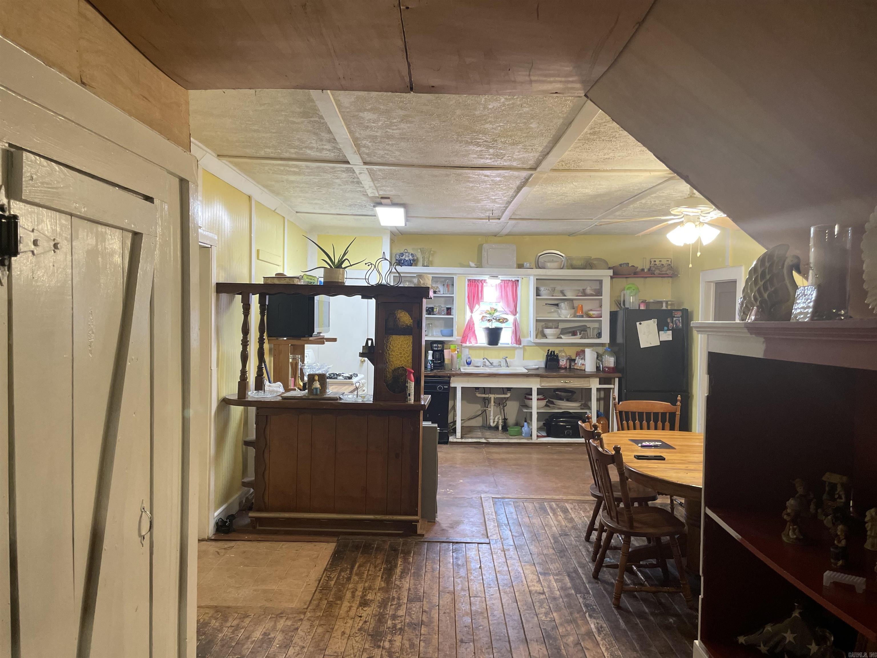 110 Locust 114 Locust St Quitman, AR