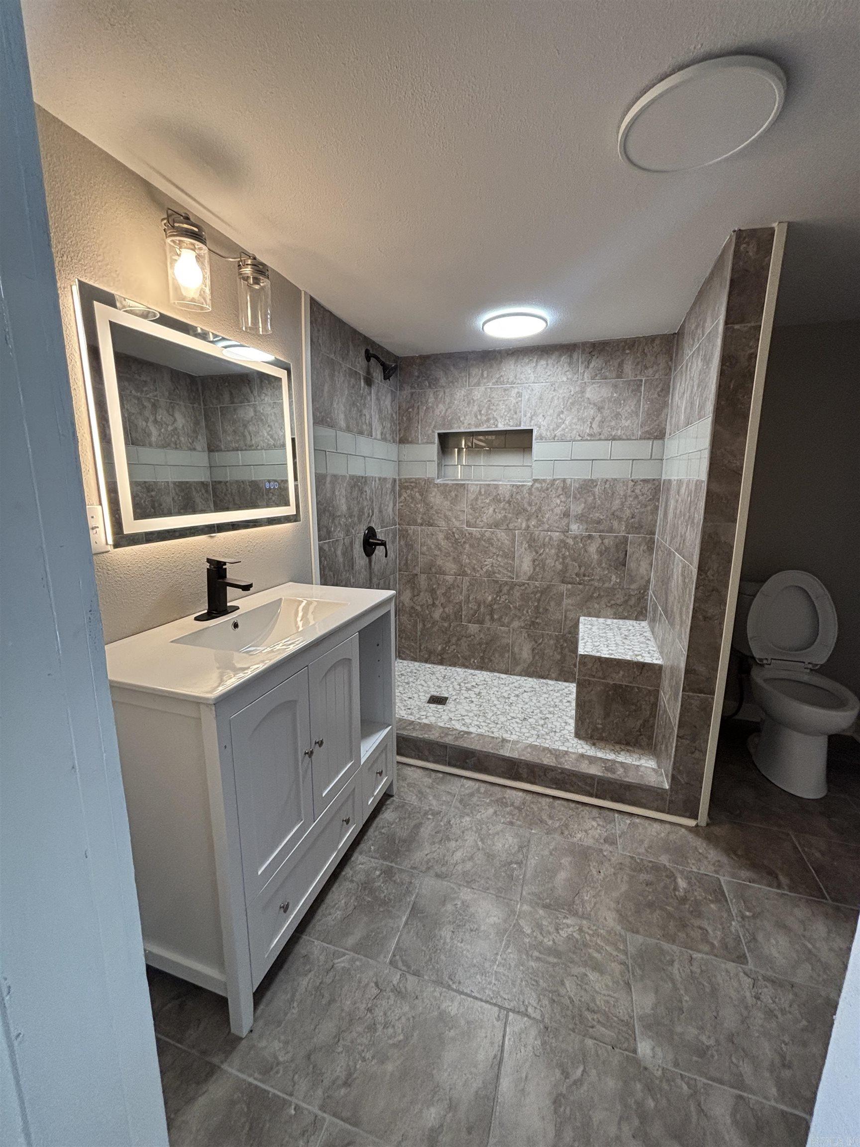 2115 S CHERRY  Pine Bluff, AR