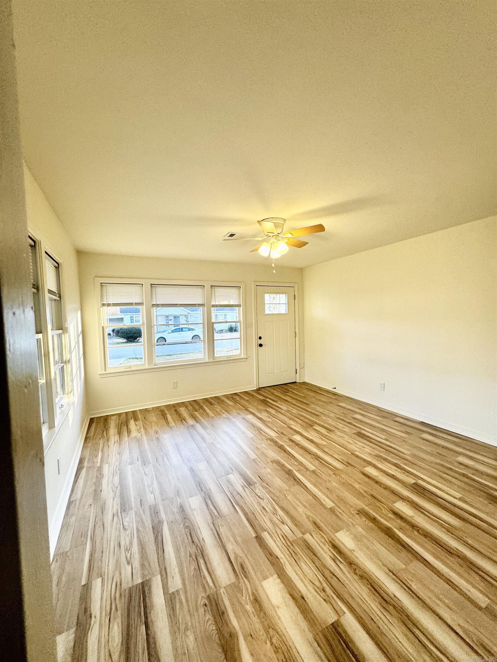 2120 Duncan  Conway, AR