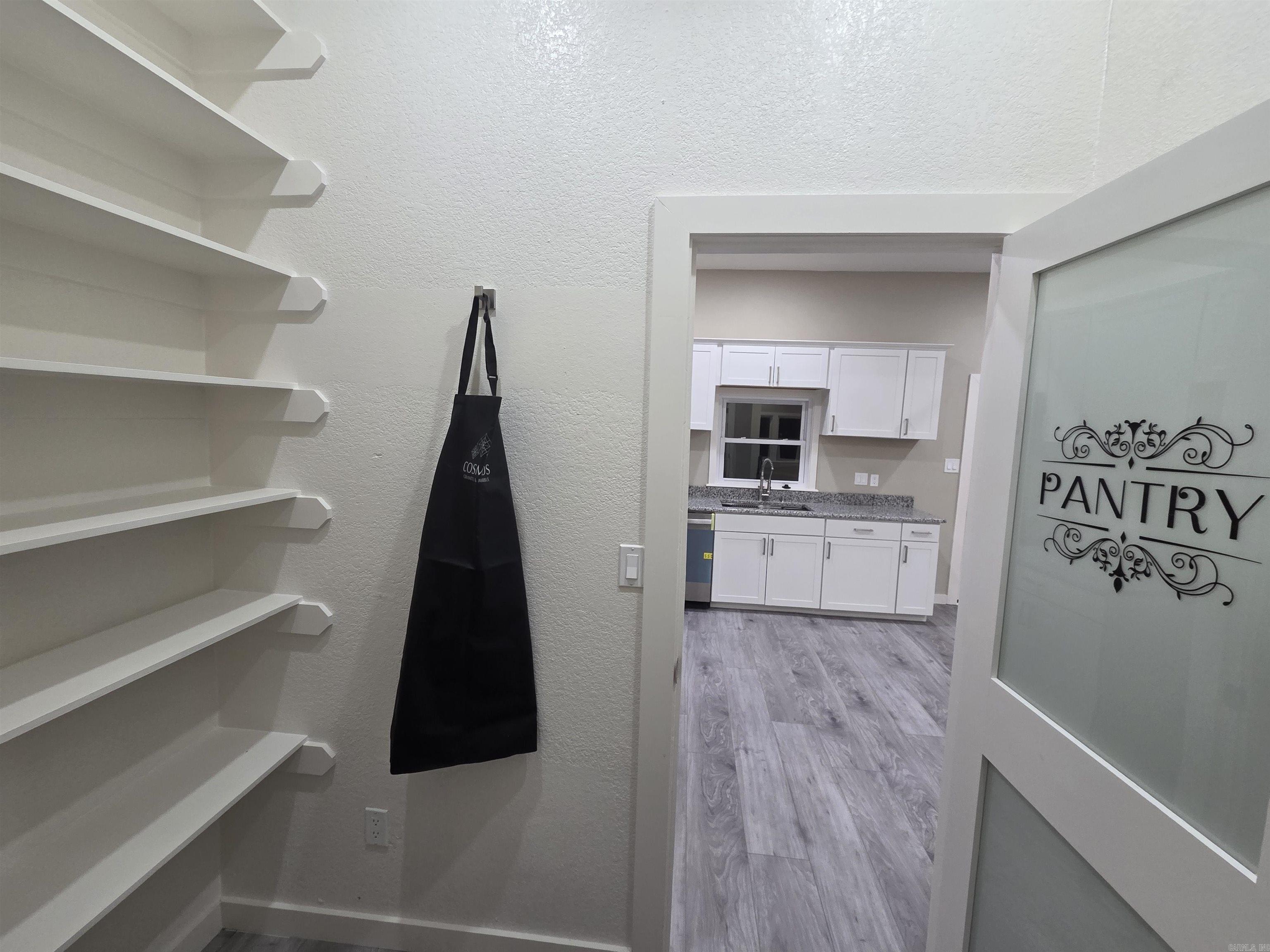 2411 S Schiller  Little Rock, AR