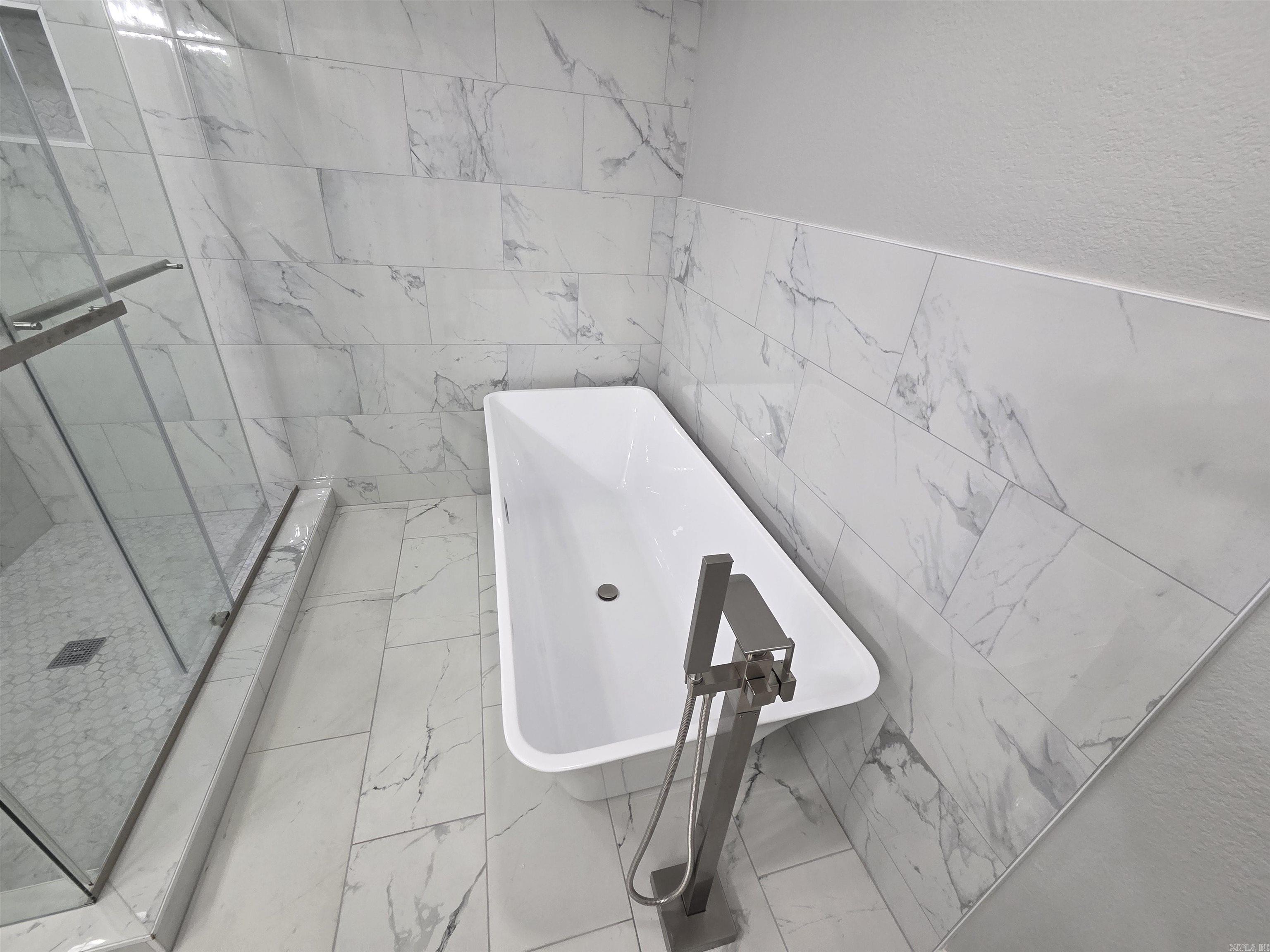 2411 S Schiller  Little Rock, AR