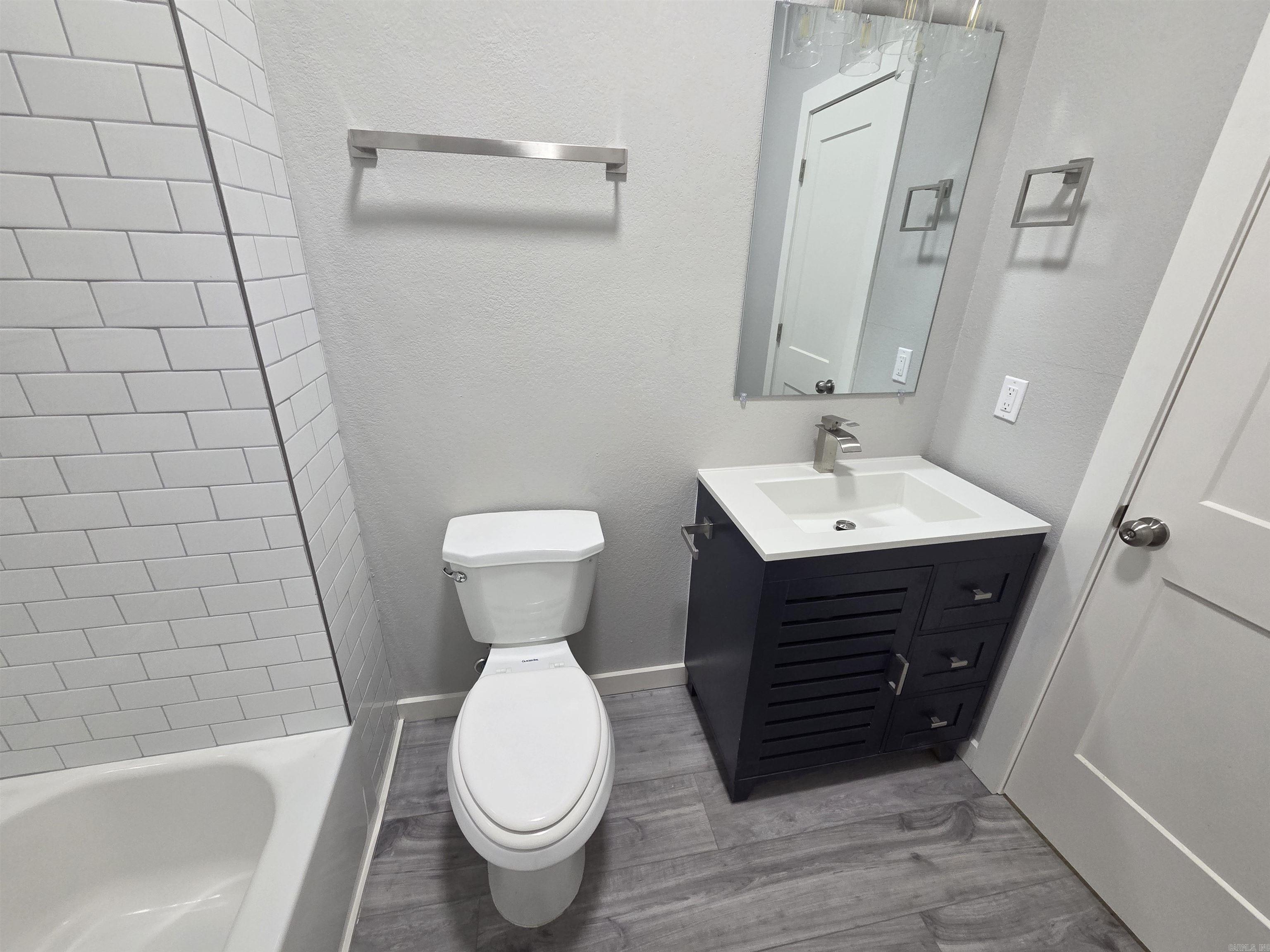 2411 S Schiller  Little Rock, AR