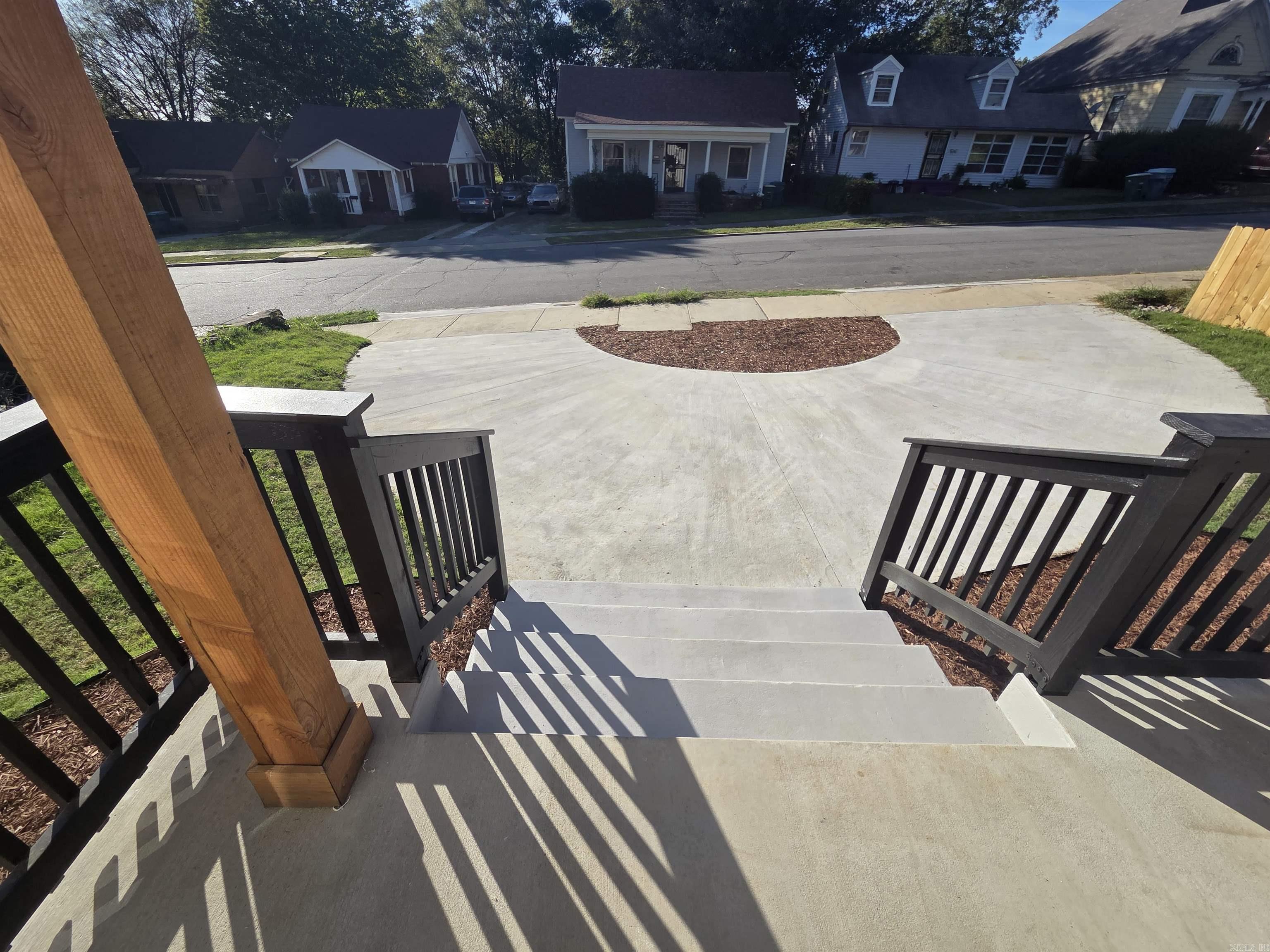 2411 S Schiller  Little Rock, AR