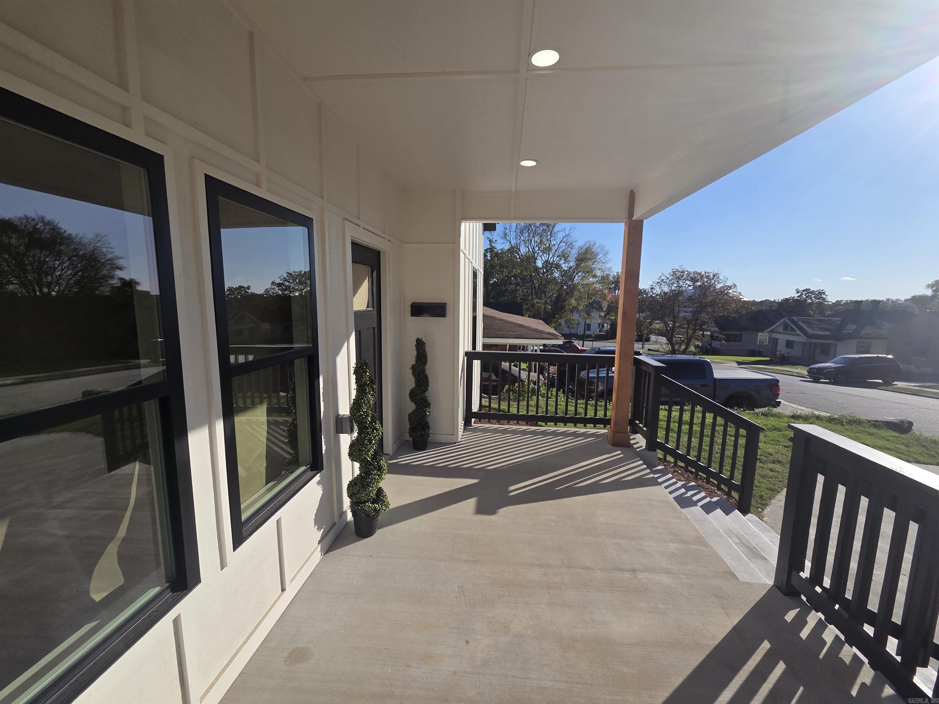 2411 S Schiller  Little Rock, AR