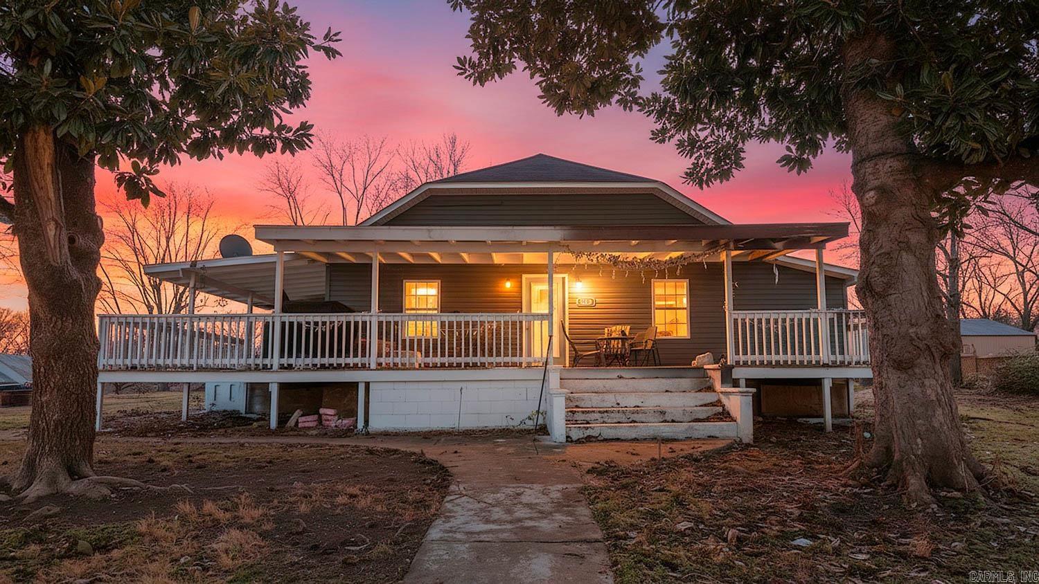 720 Archer Avenue  Mammoth Spring, AR