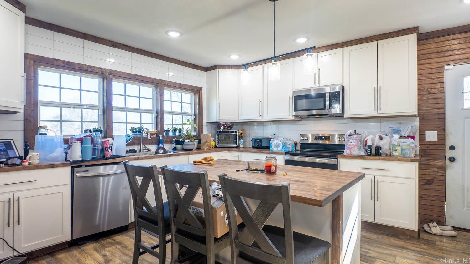 720 Archer Avenue  Mammoth Spring, AR