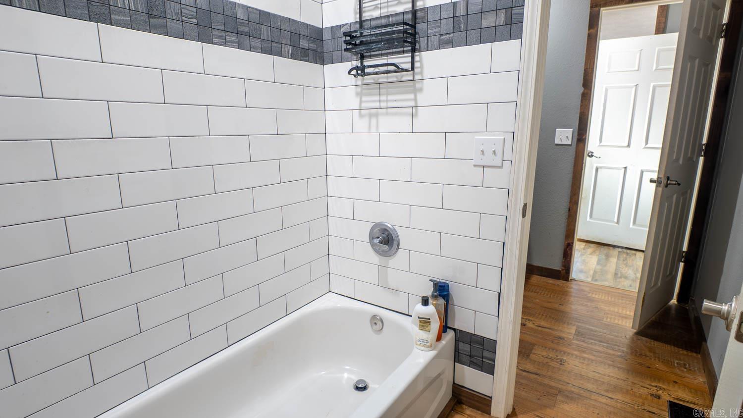 720 Archer Avenue  Mammoth Spring, AR