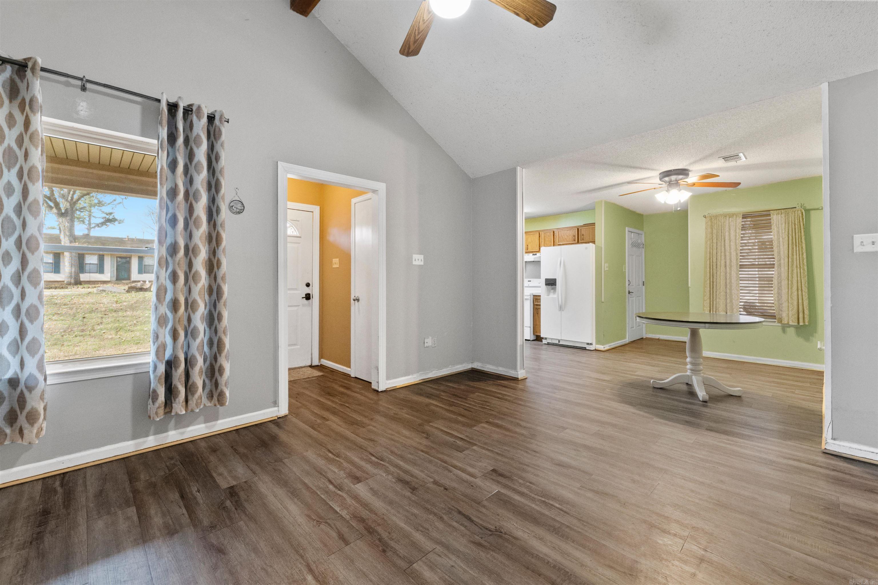 9404 Maryland  Sherwood, AR