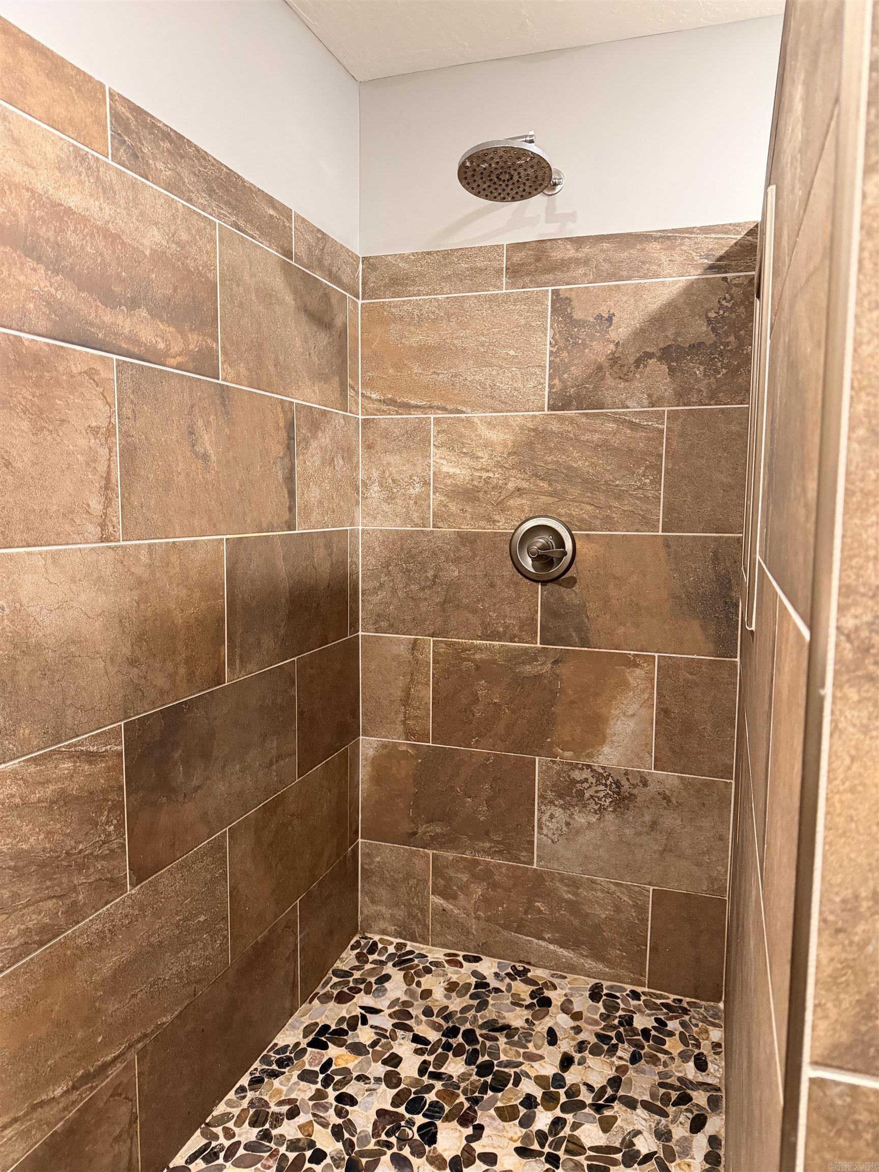 1008 Oakland  Paragould, AR