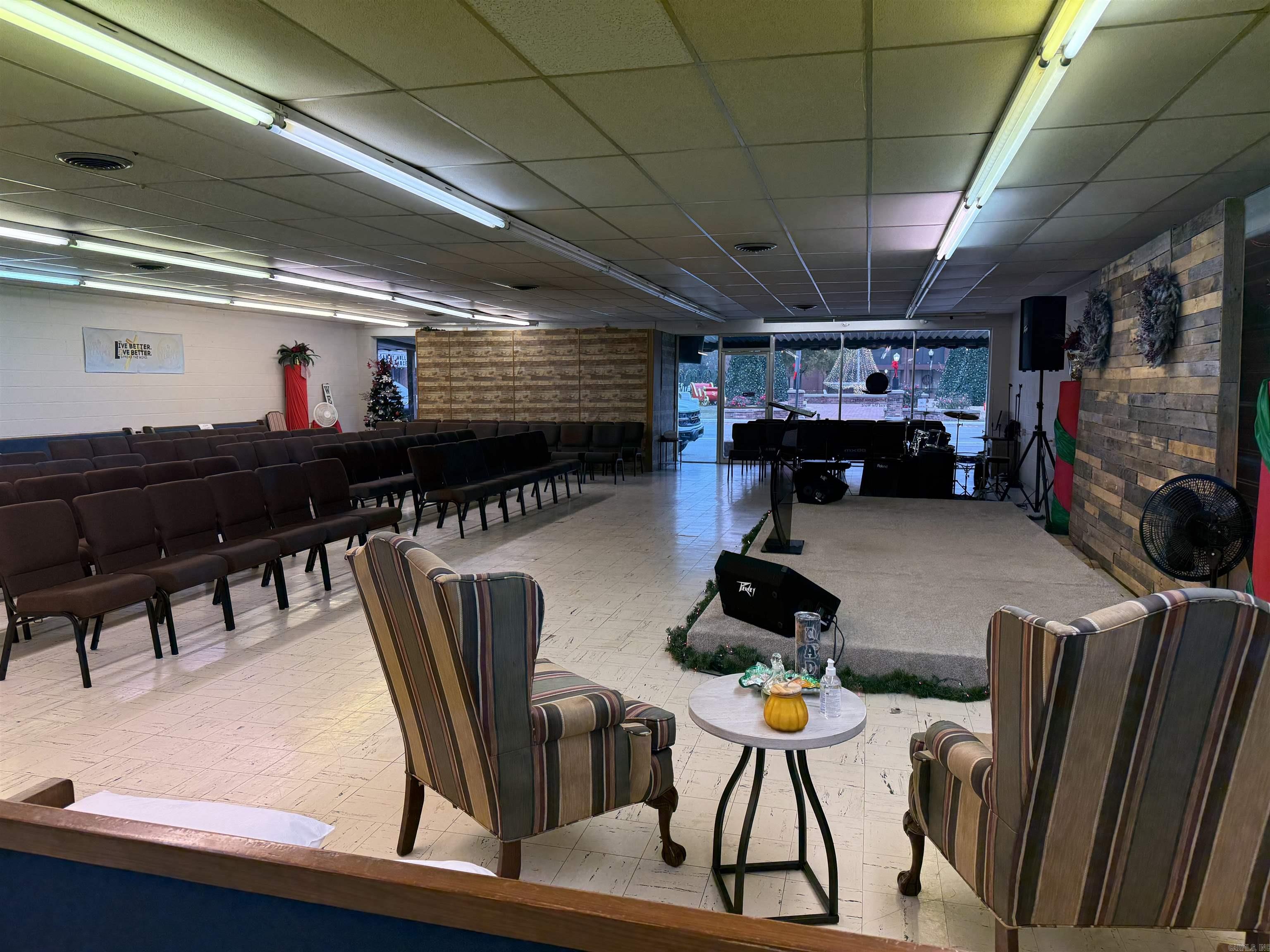 109 W Gaines  Monticello, AR