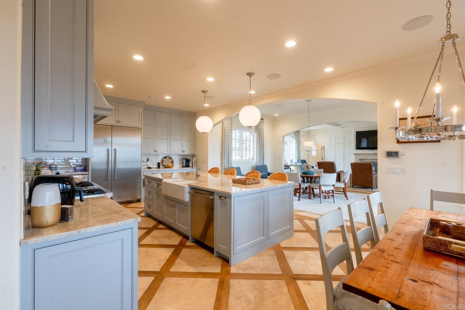 831 Rock Ledge  Heber Springs, AR