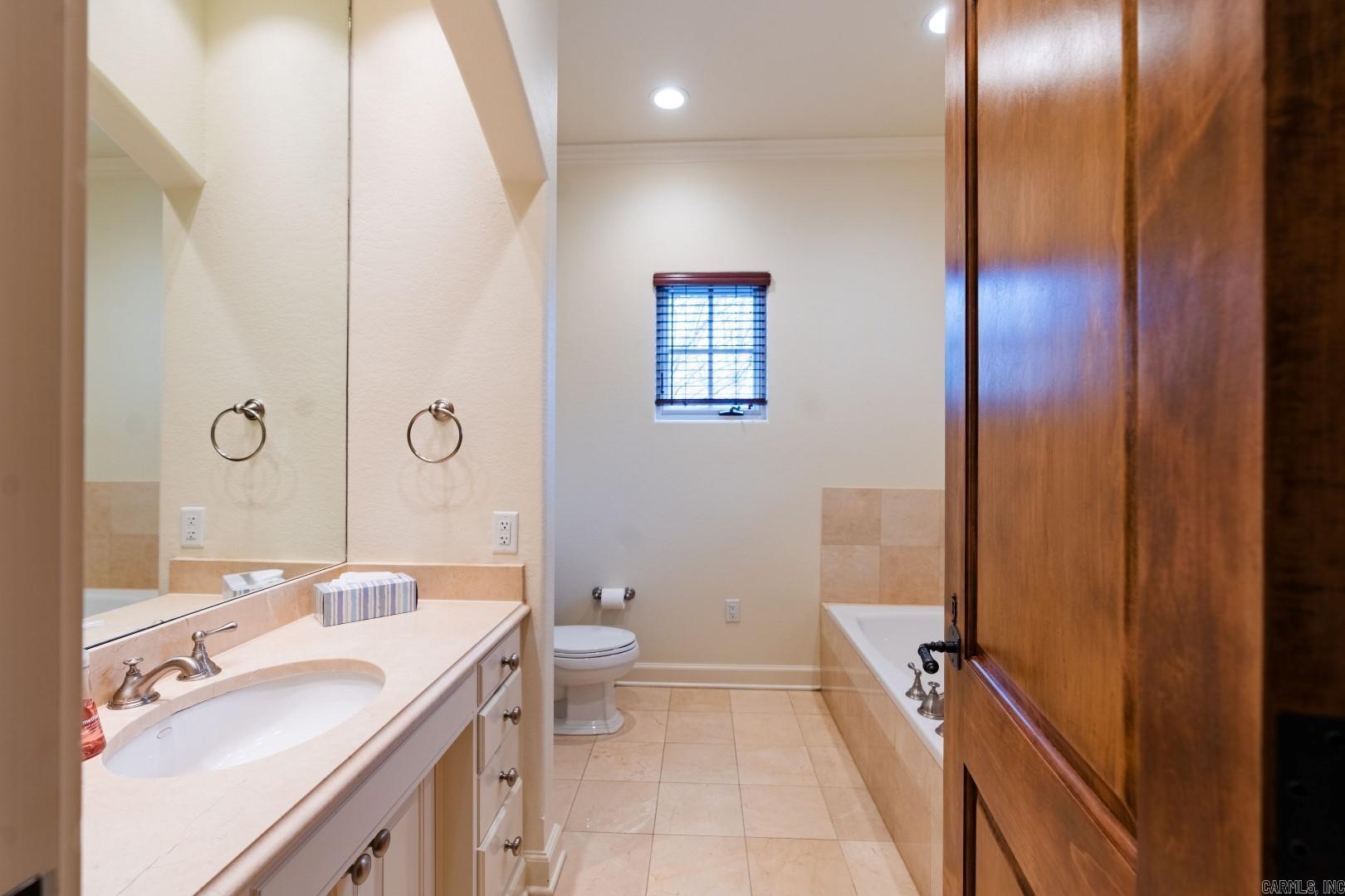 831 Rock Ledge  Heber Springs, AR