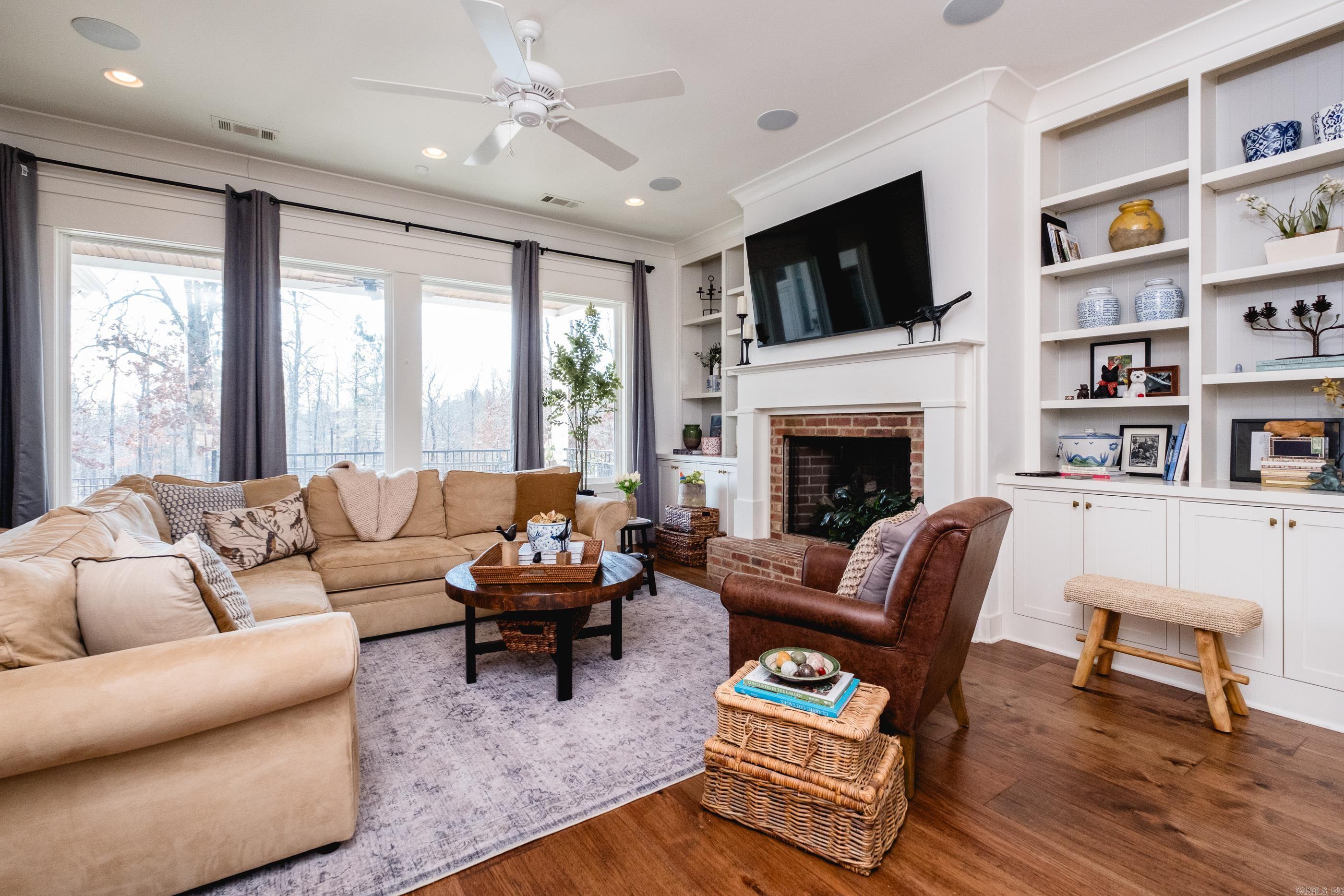 1245 Westcliffe  Little Rock, AR