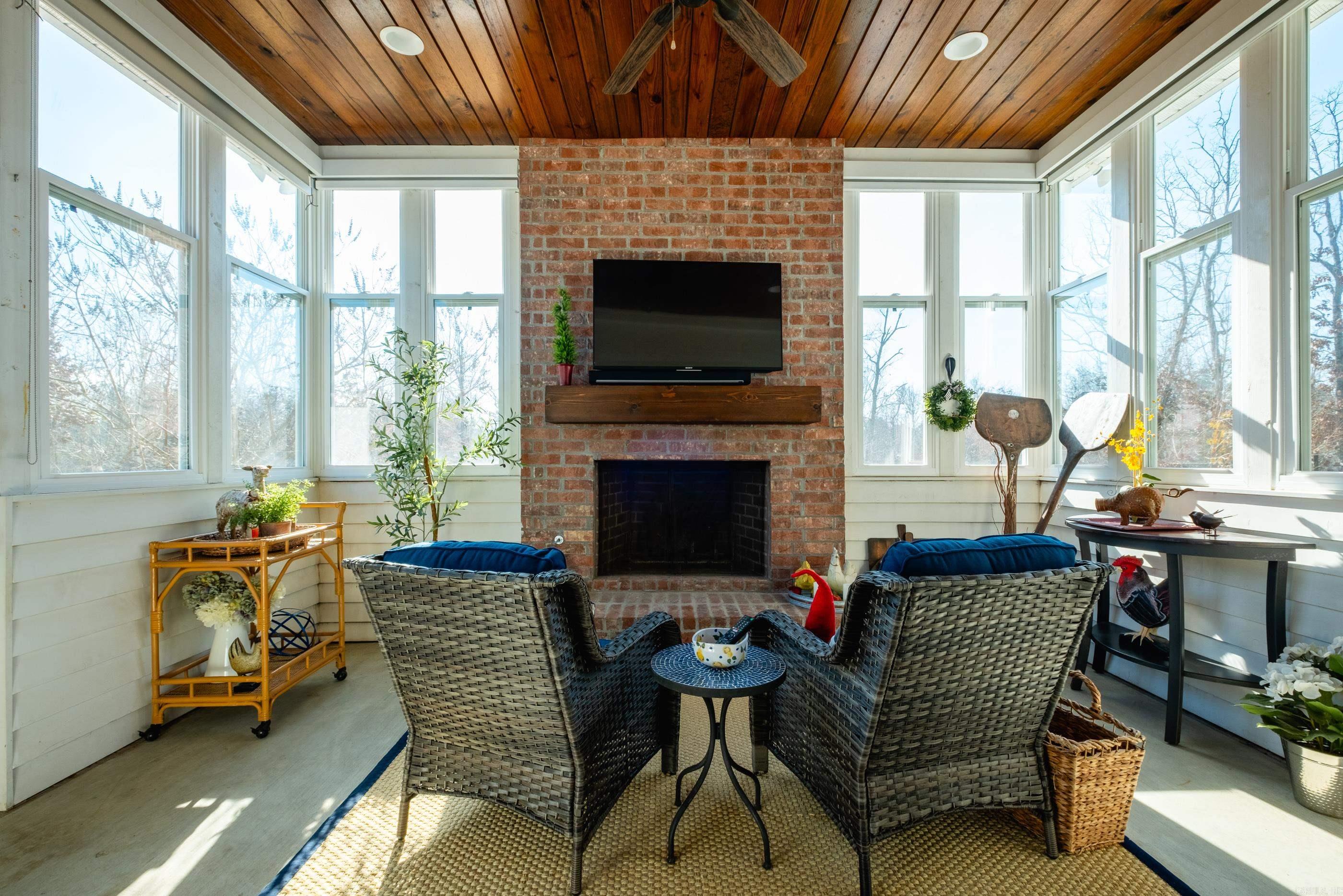 1245 Westcliffe  Little Rock, AR