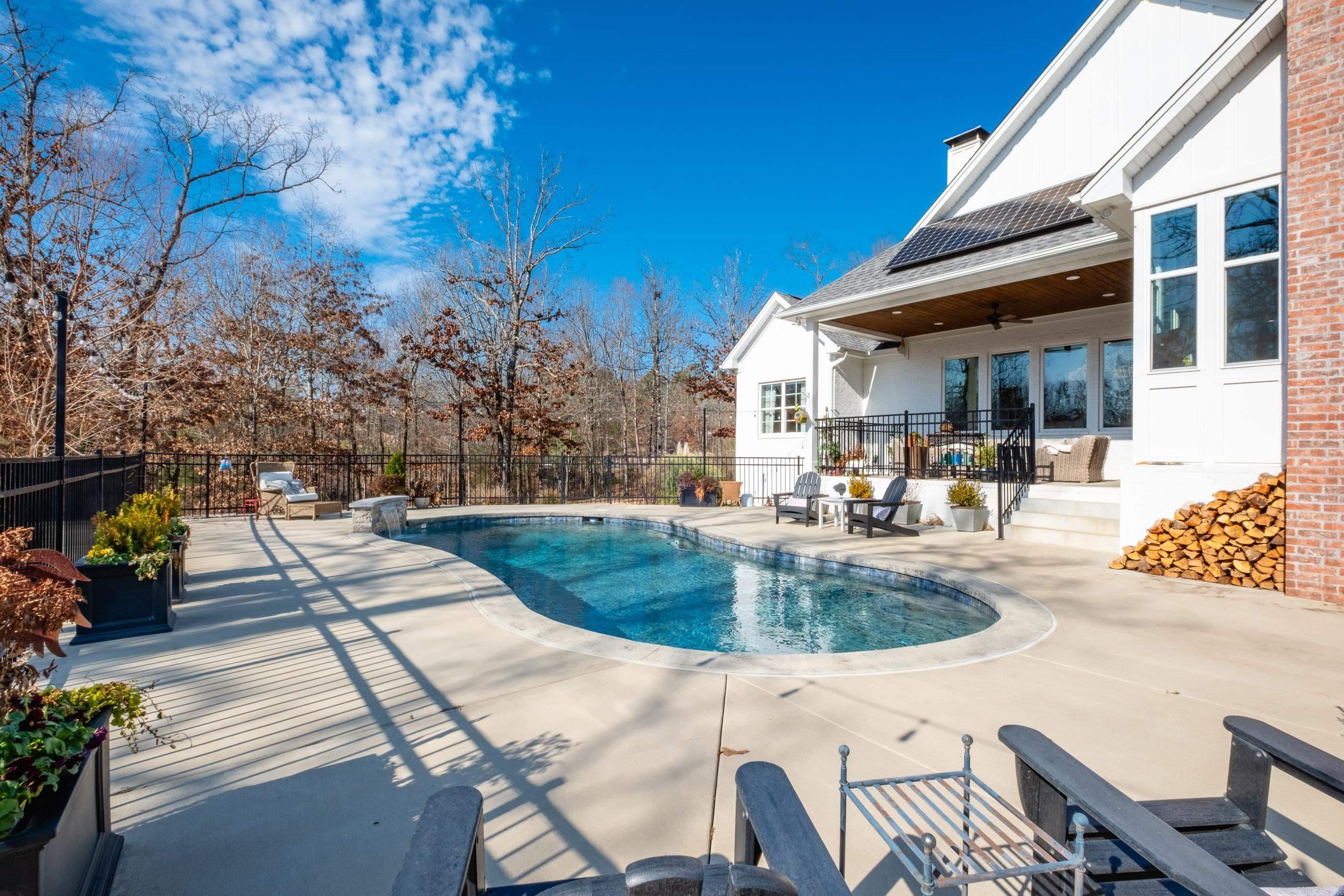 1245 Westcliffe  Little Rock, AR