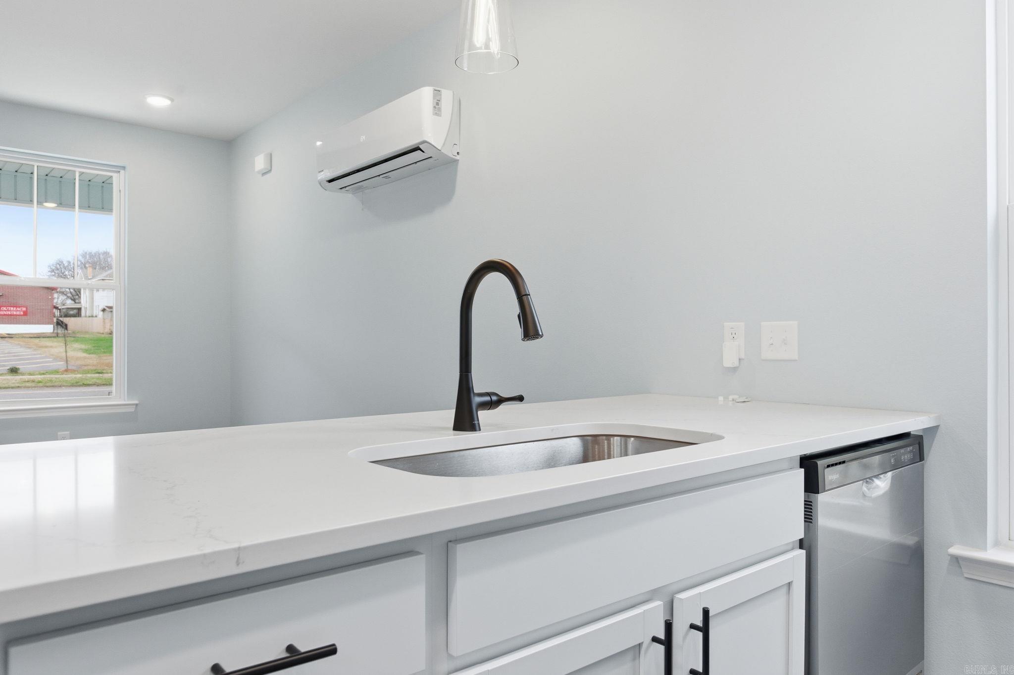 1205 College  Little Rock, AR