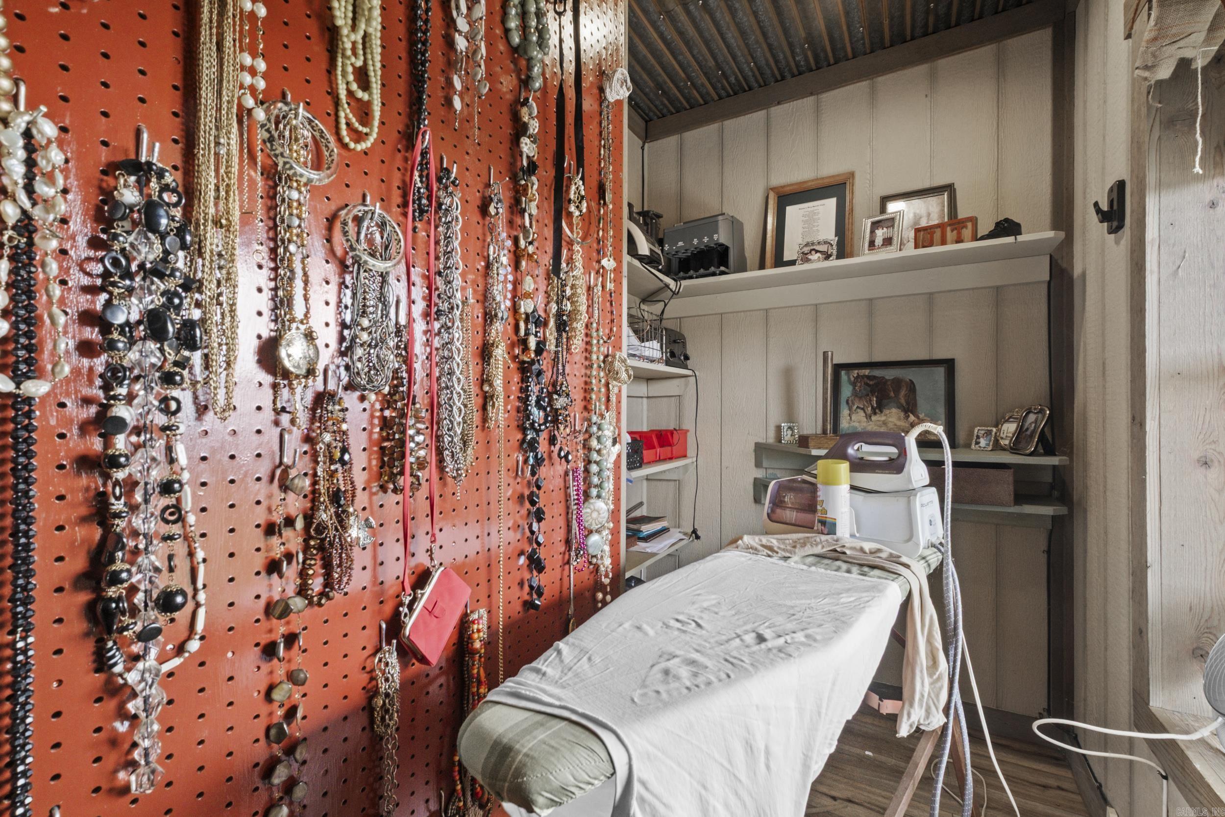 15298 Highway 84  Bismarck, AR