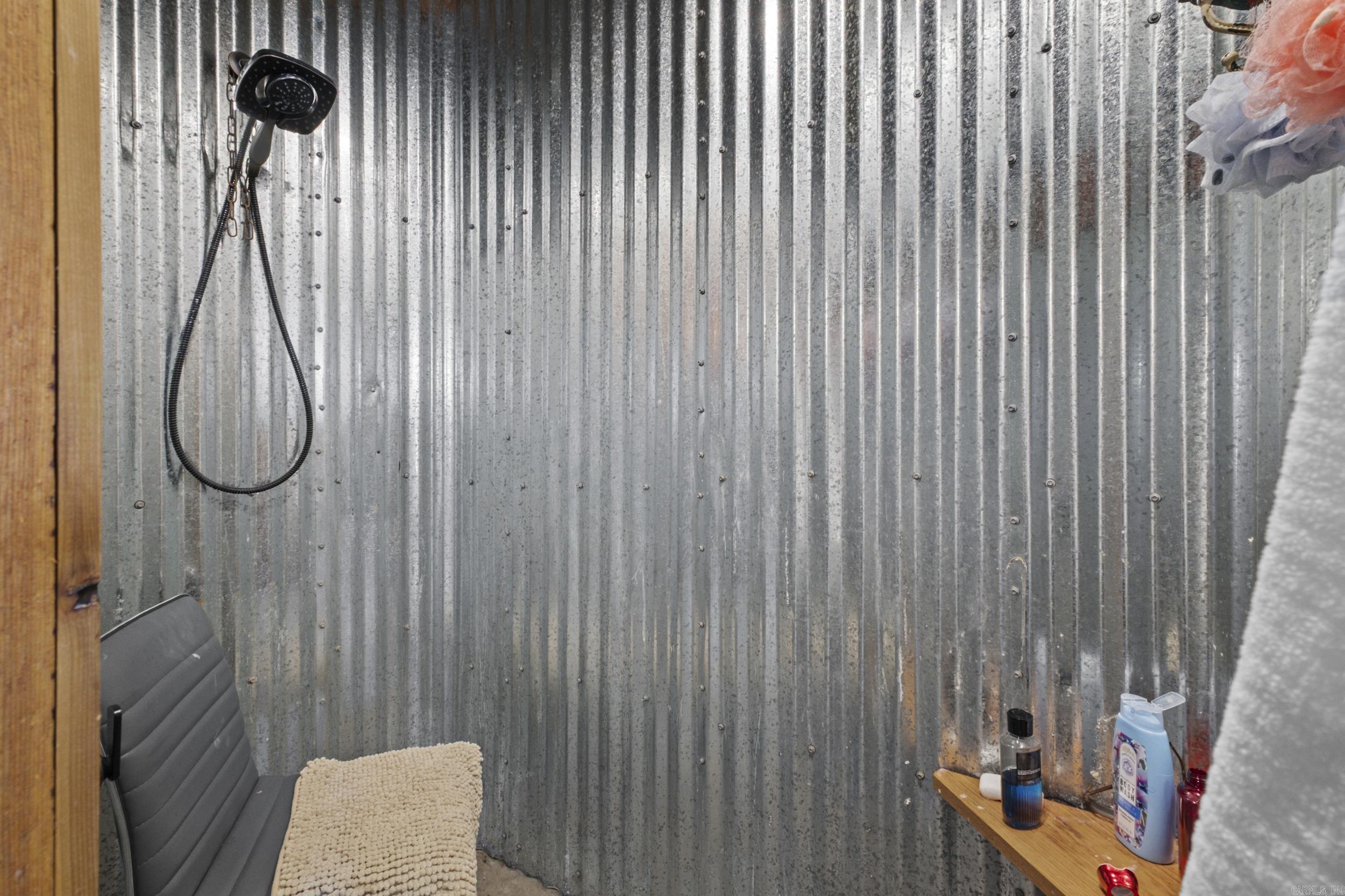 15298 Highway 84  Bismarck, AR