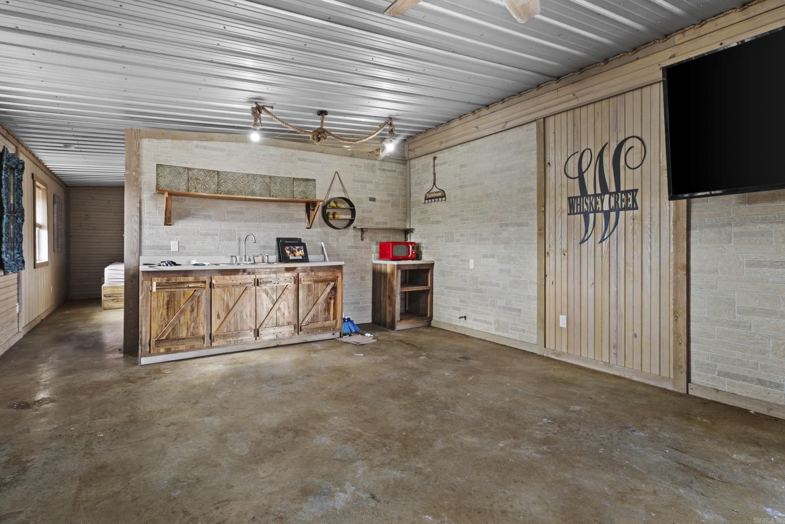 15298 Highway 84  Bismarck, AR