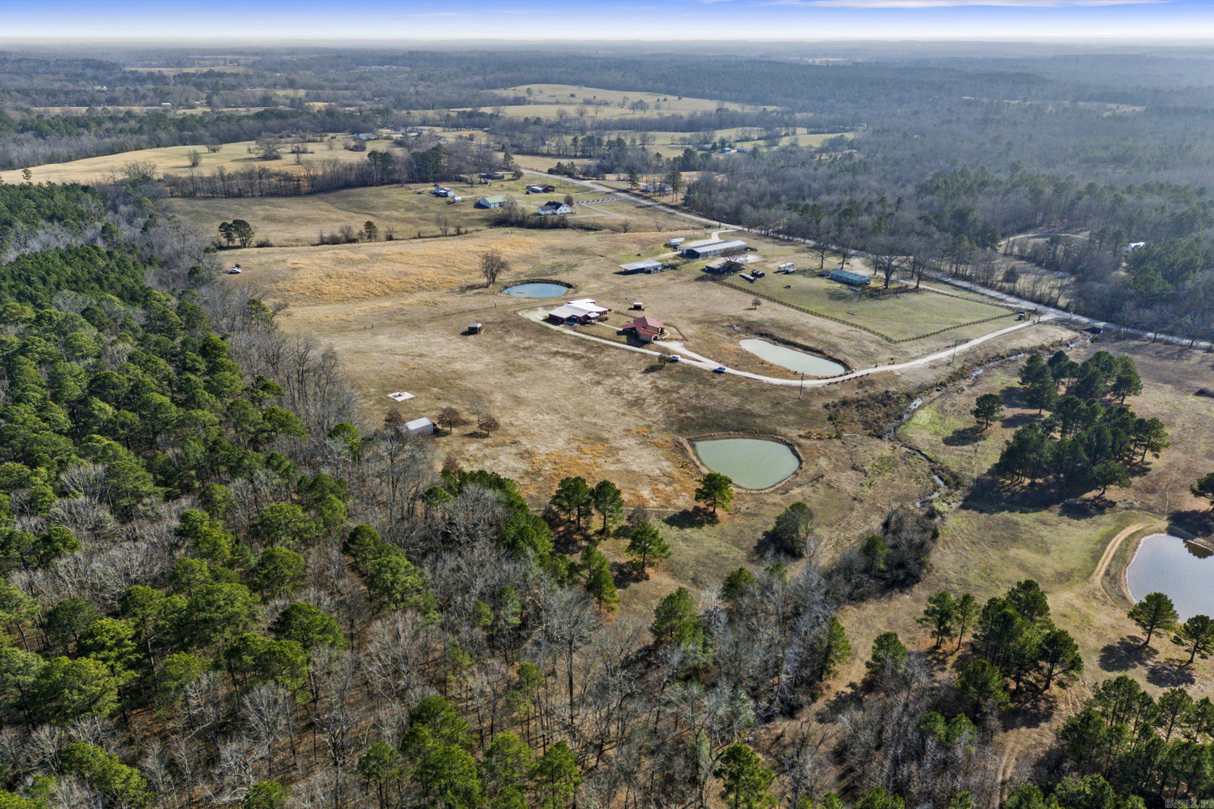 15298 Highway 84  Bismarck, AR