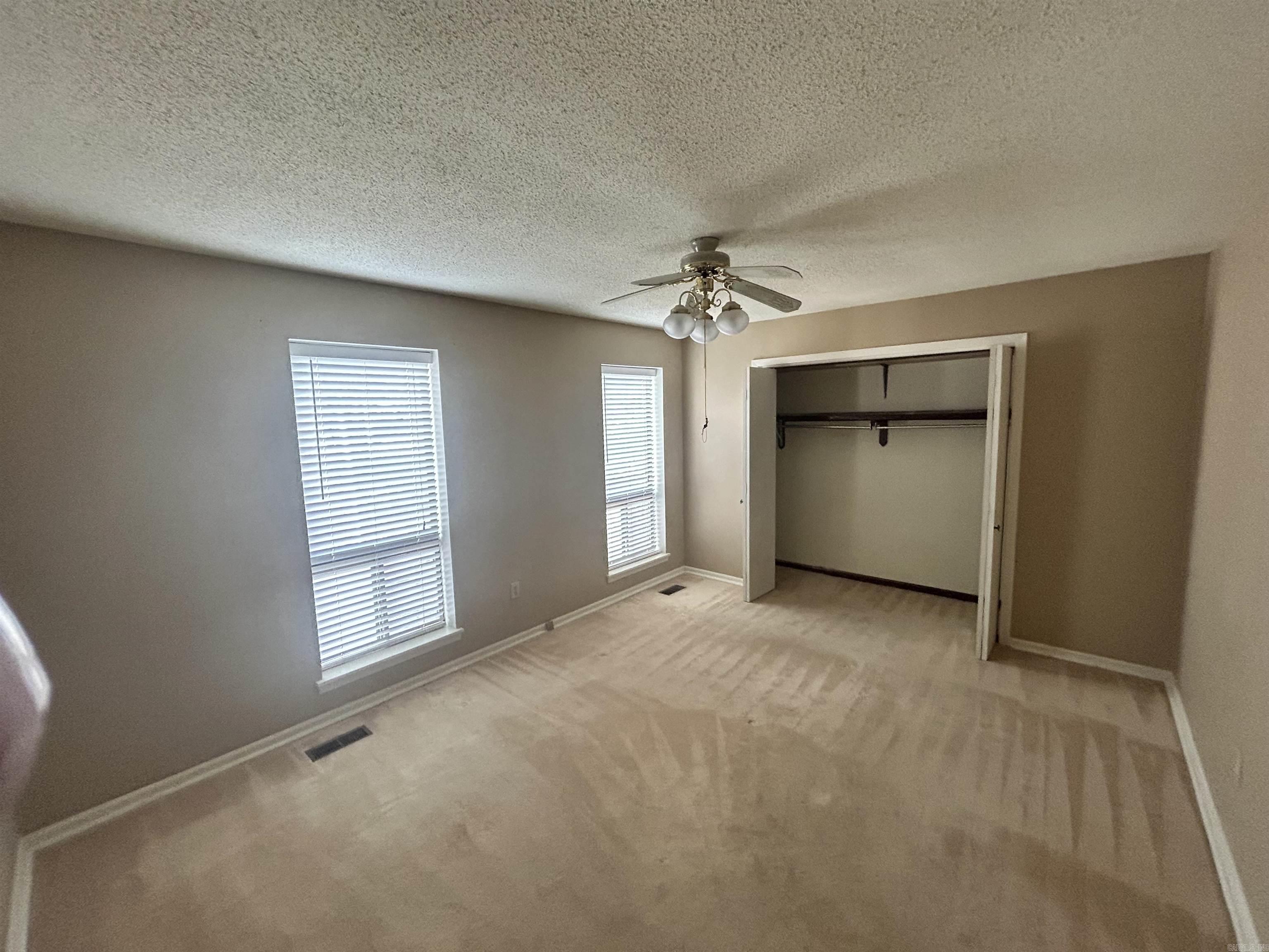 127 Short Haven  Fairfield Bay, AR