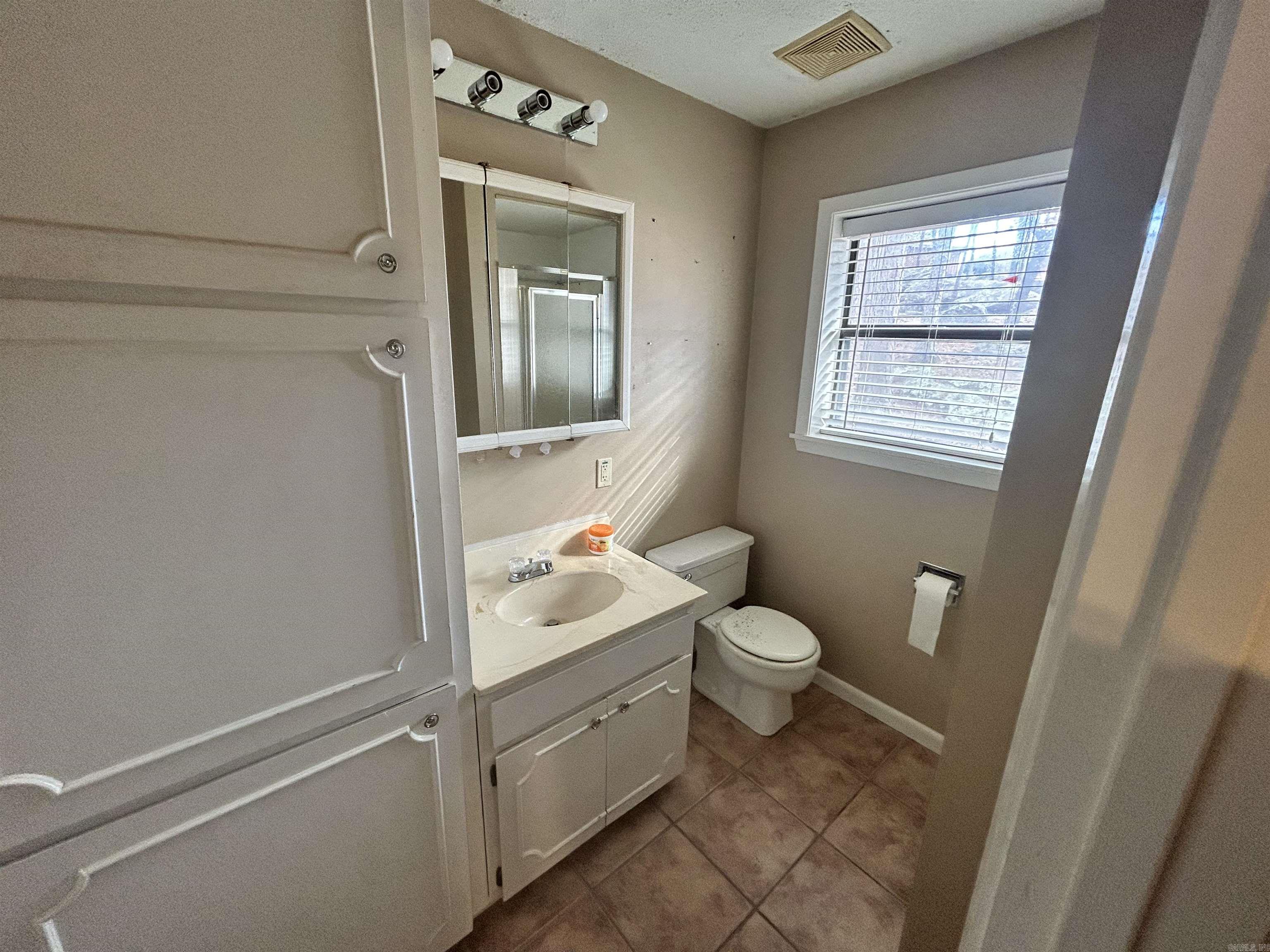 127 Short Haven  Fairfield Bay, AR