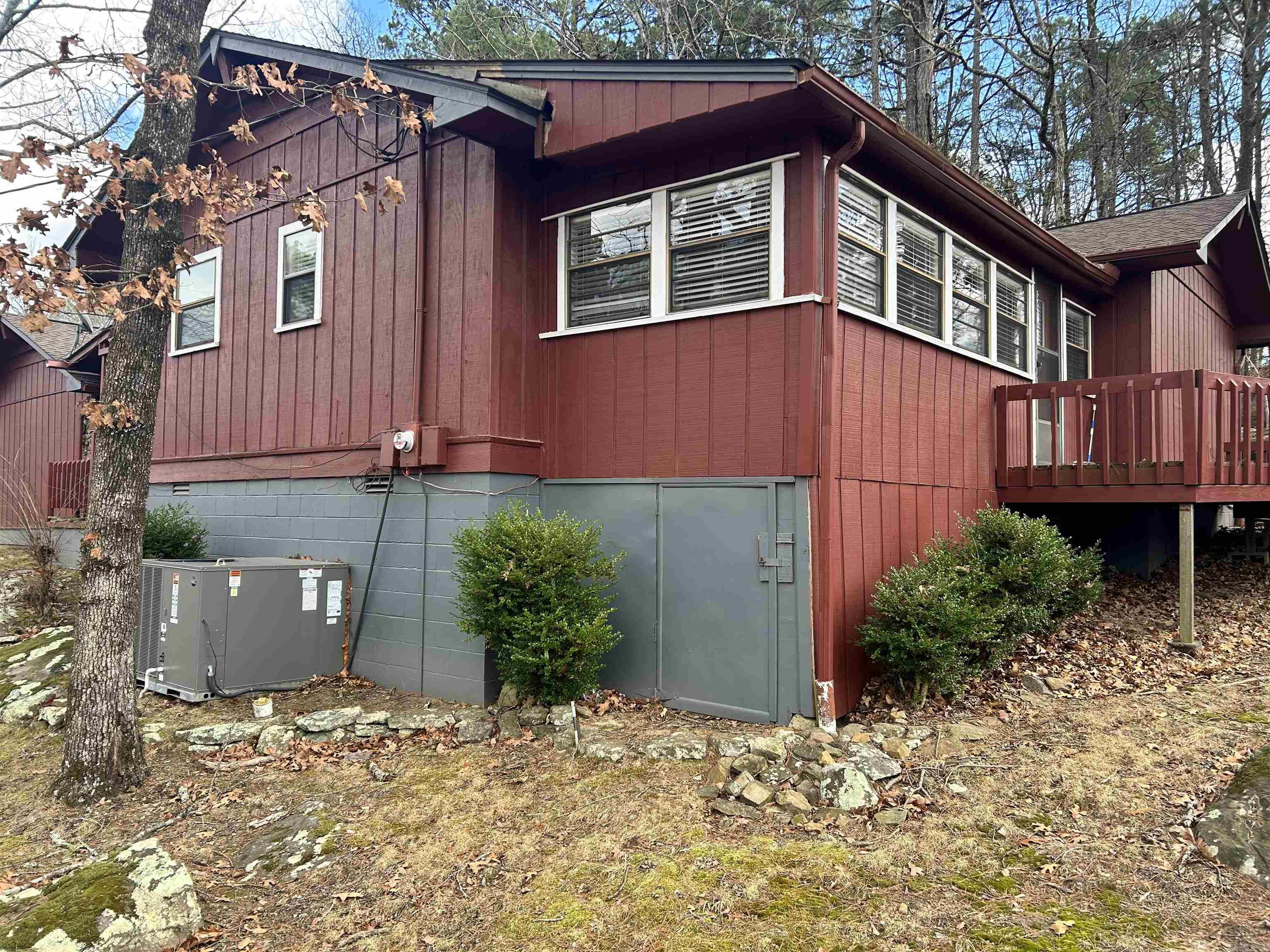 127 Short Haven  Fairfield Bay, AR