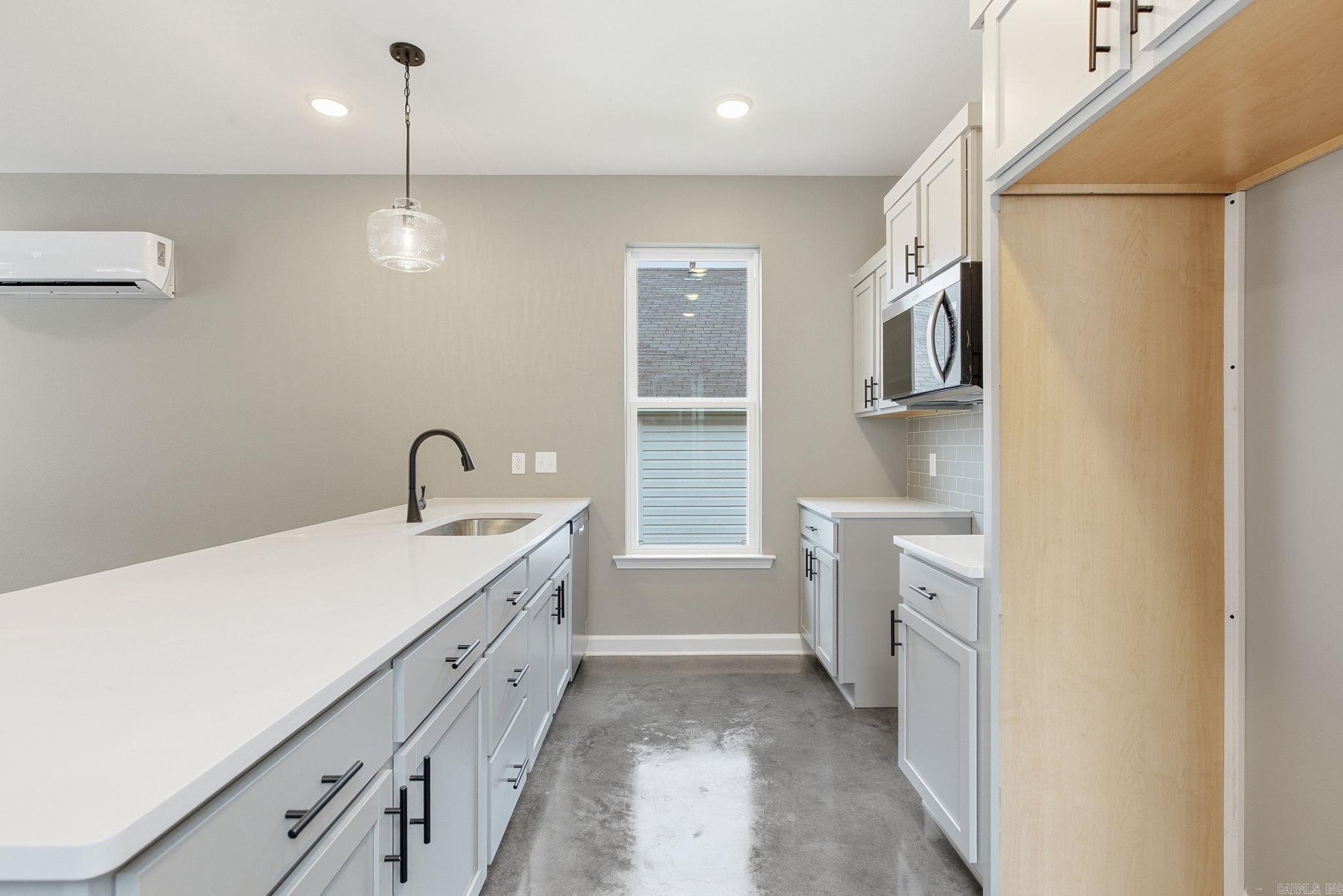 1211 College  Little Rock, AR