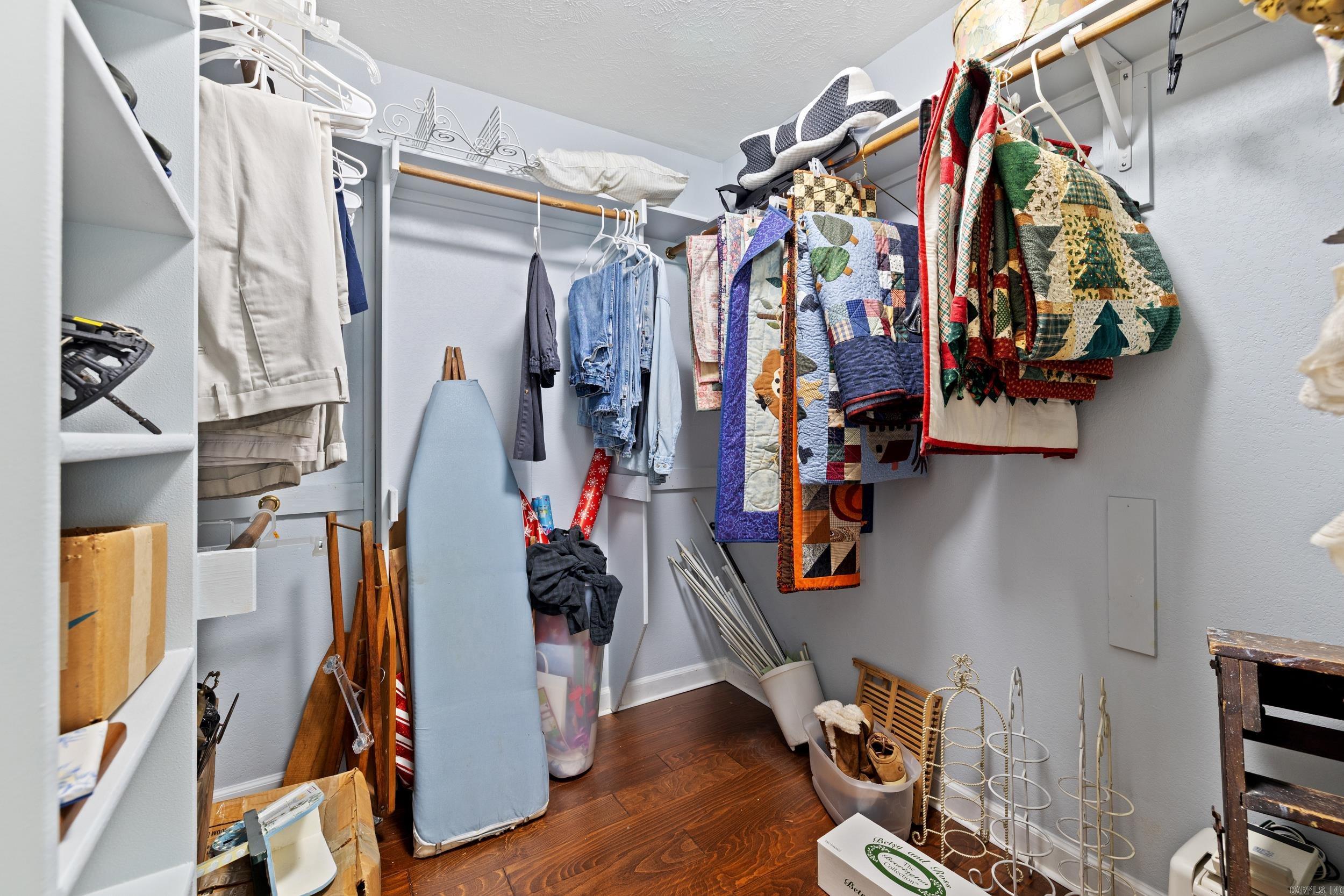 1373 Dogwood  Austin, AR