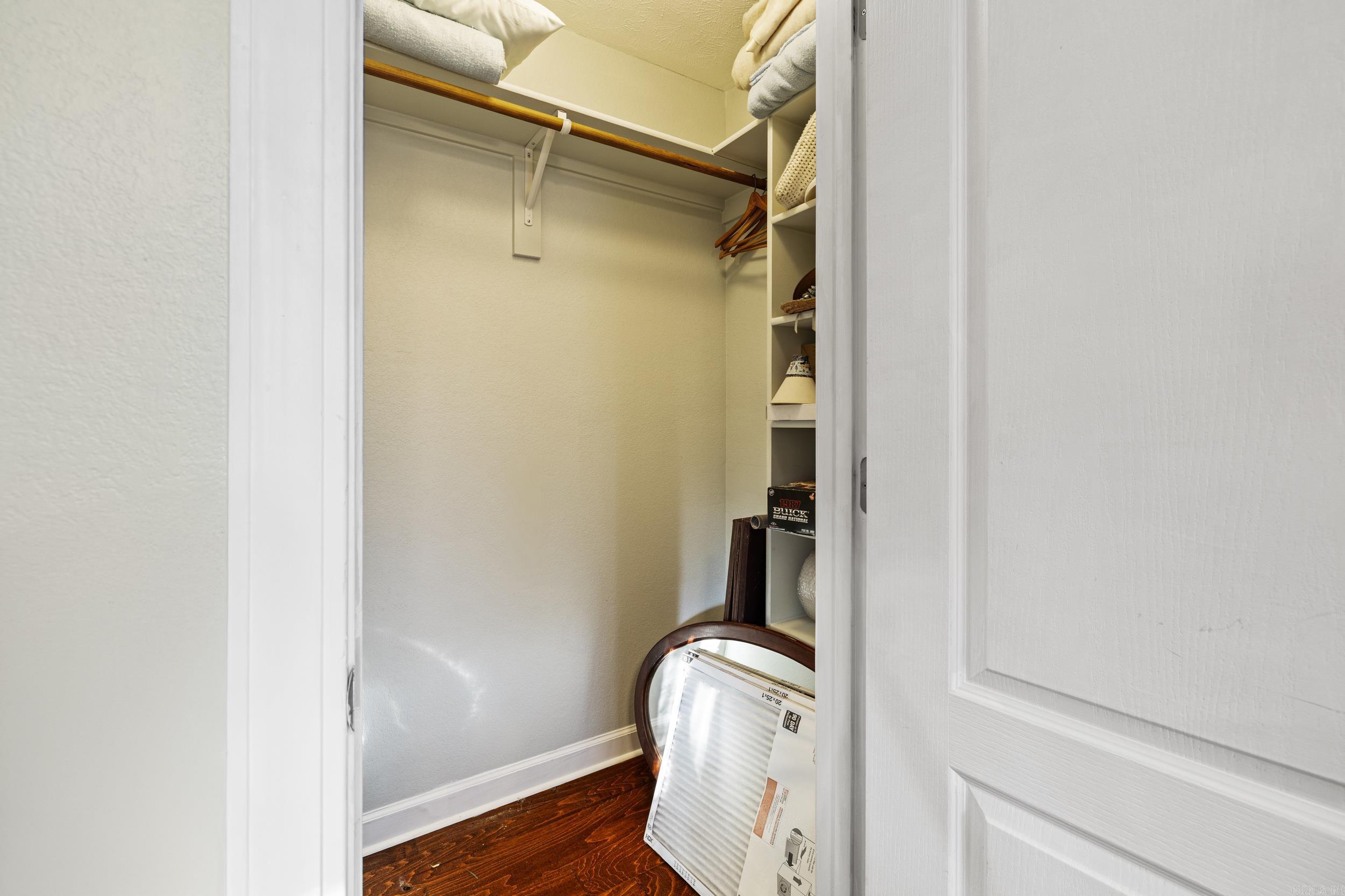 1373 Dogwood  Austin, AR