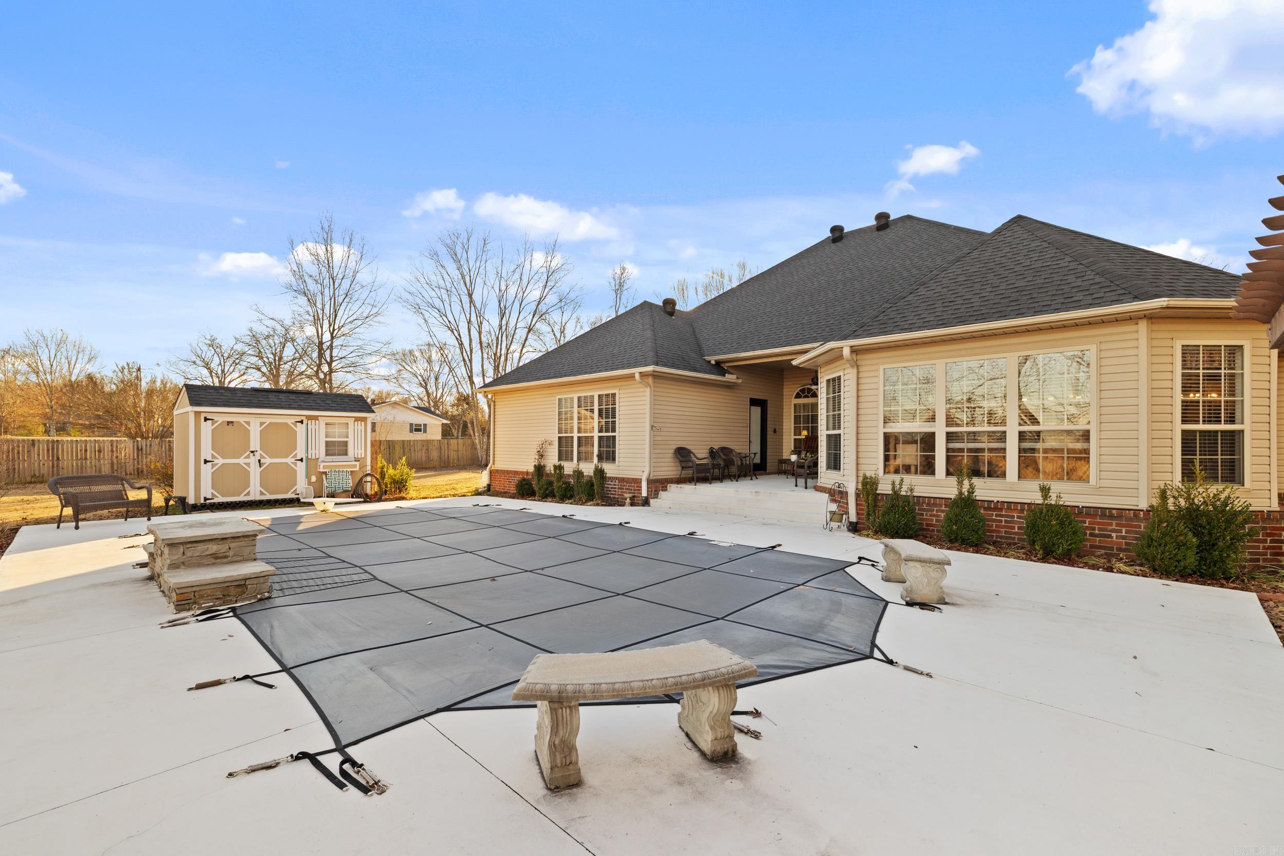 1373 Dogwood  Austin, AR