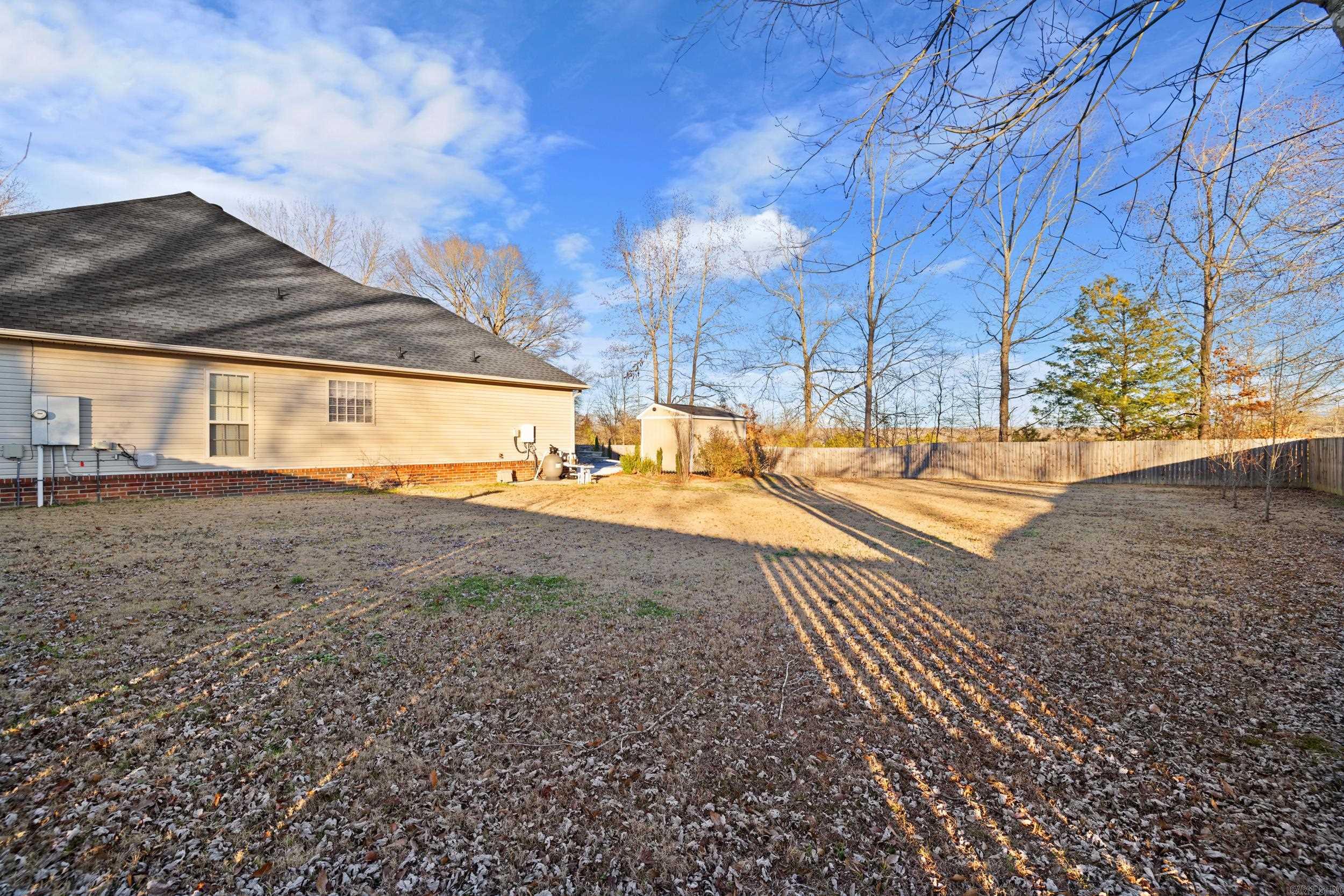 1373 Dogwood  Austin, AR