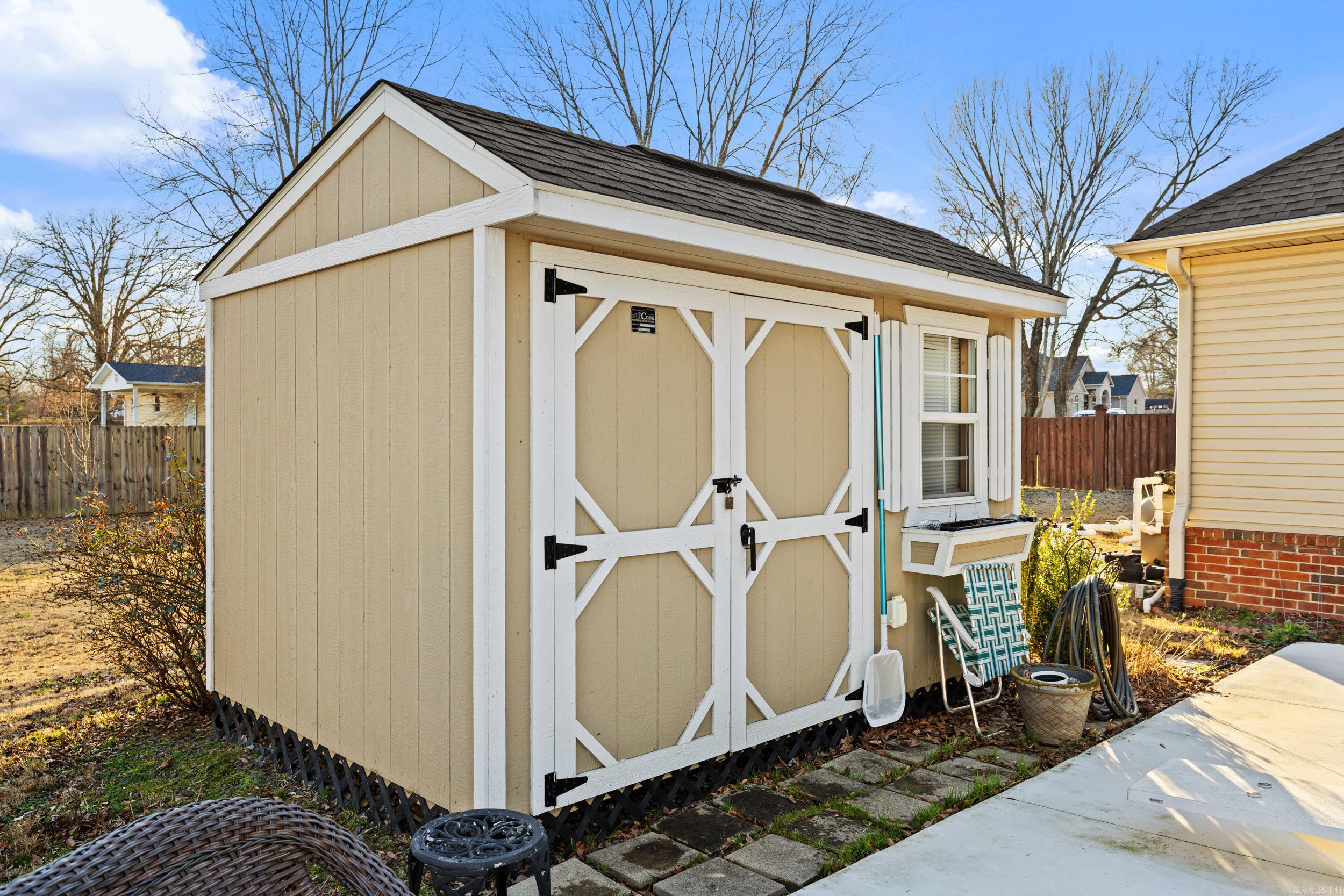 1373 Dogwood  Austin, AR